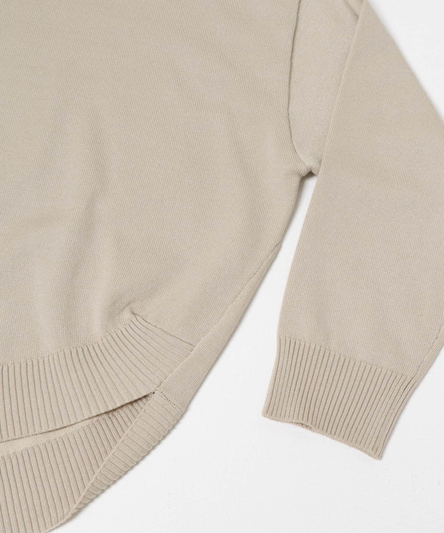 ライトベージュ