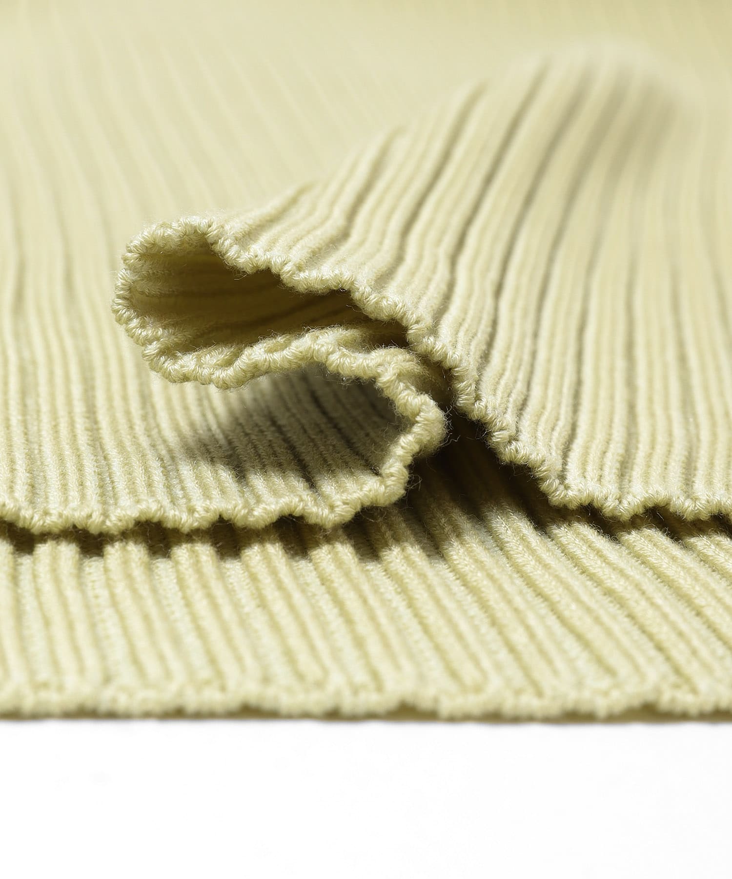 『WEB限定』シルク混スクエアネックニット ピスタチオ Free