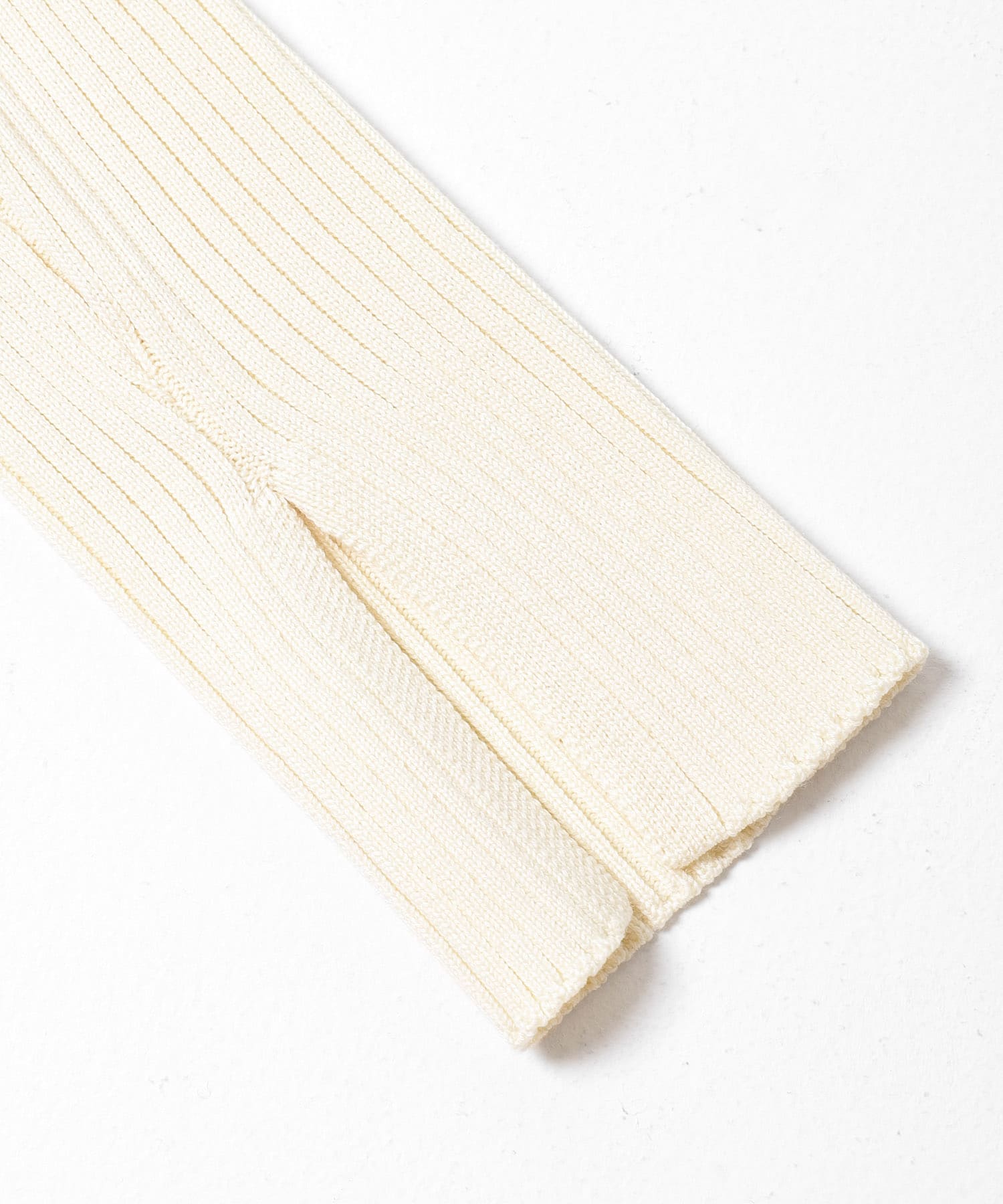 『WEB限定』シルク混スクエアネックニット オフ Free