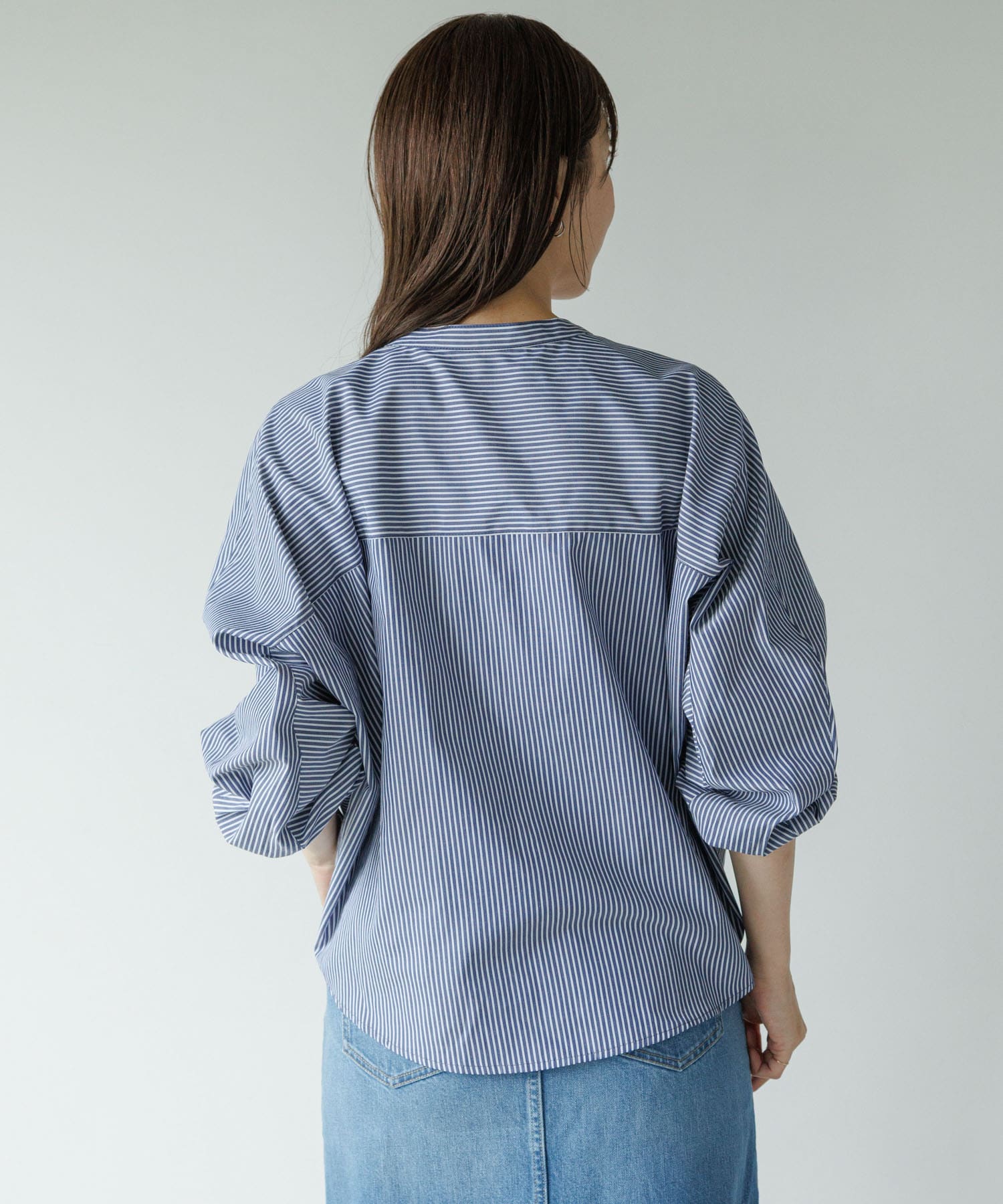 D.BLU×OFF