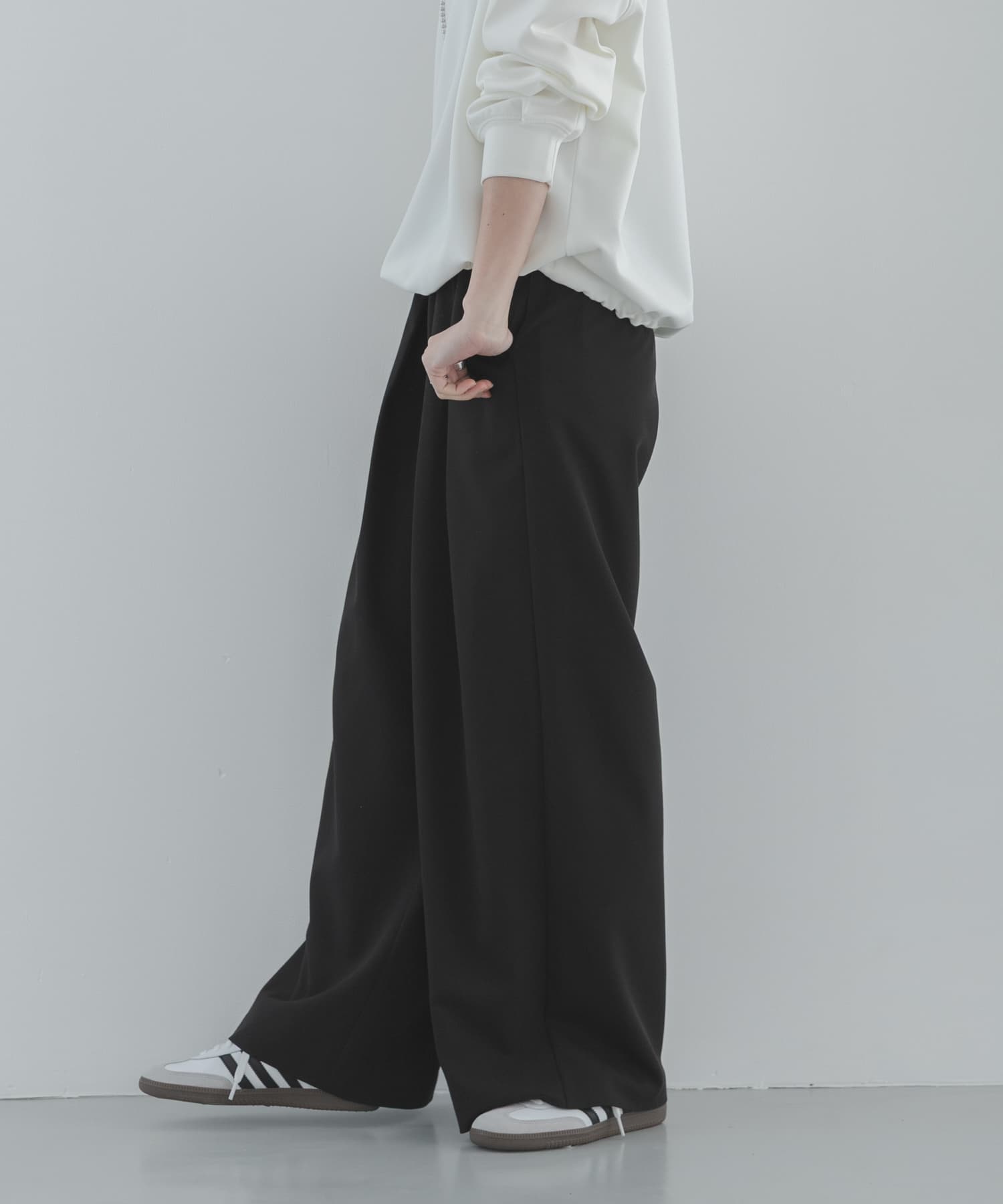 身長：167cm サイズ：38