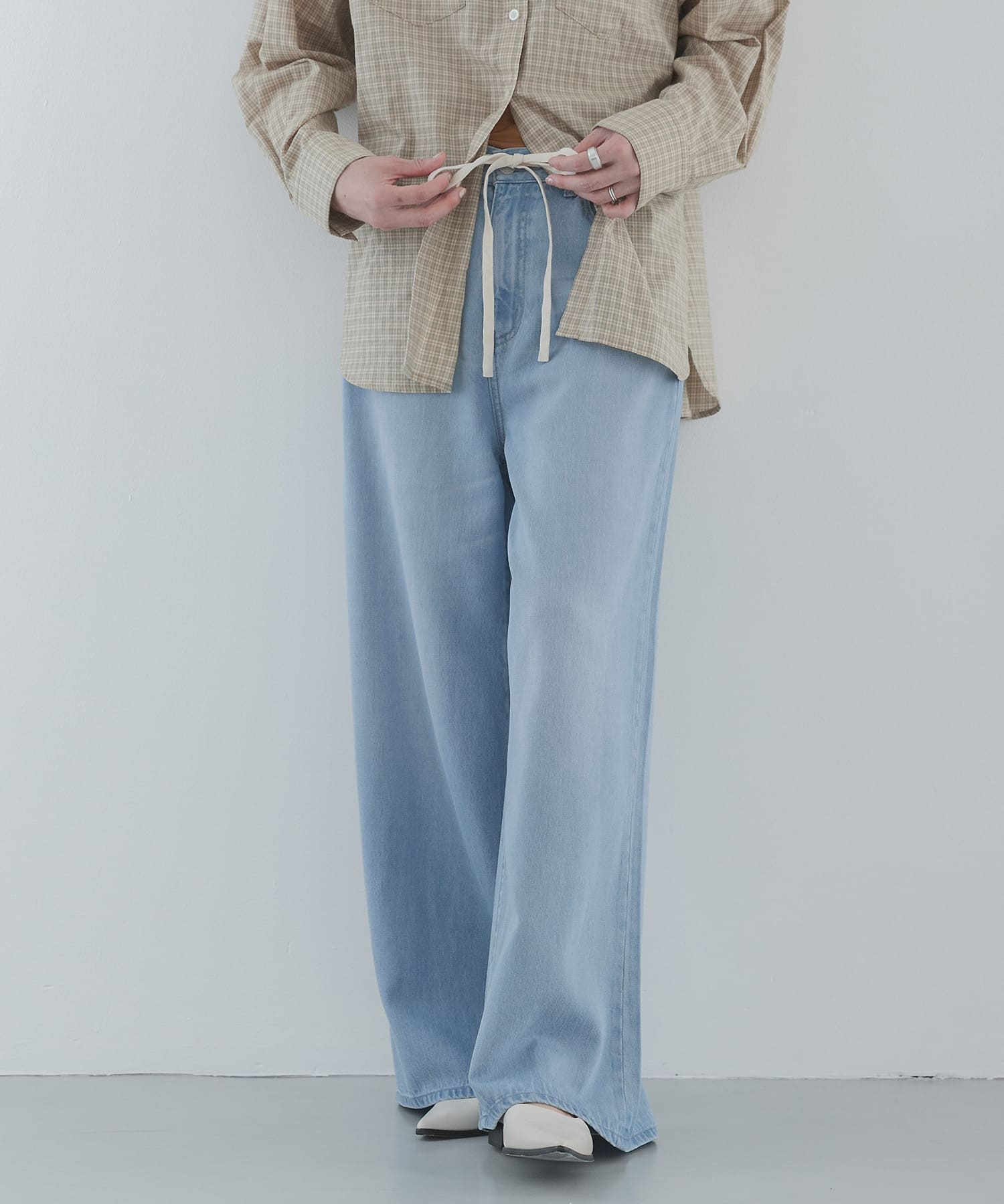 ライトインディゴ