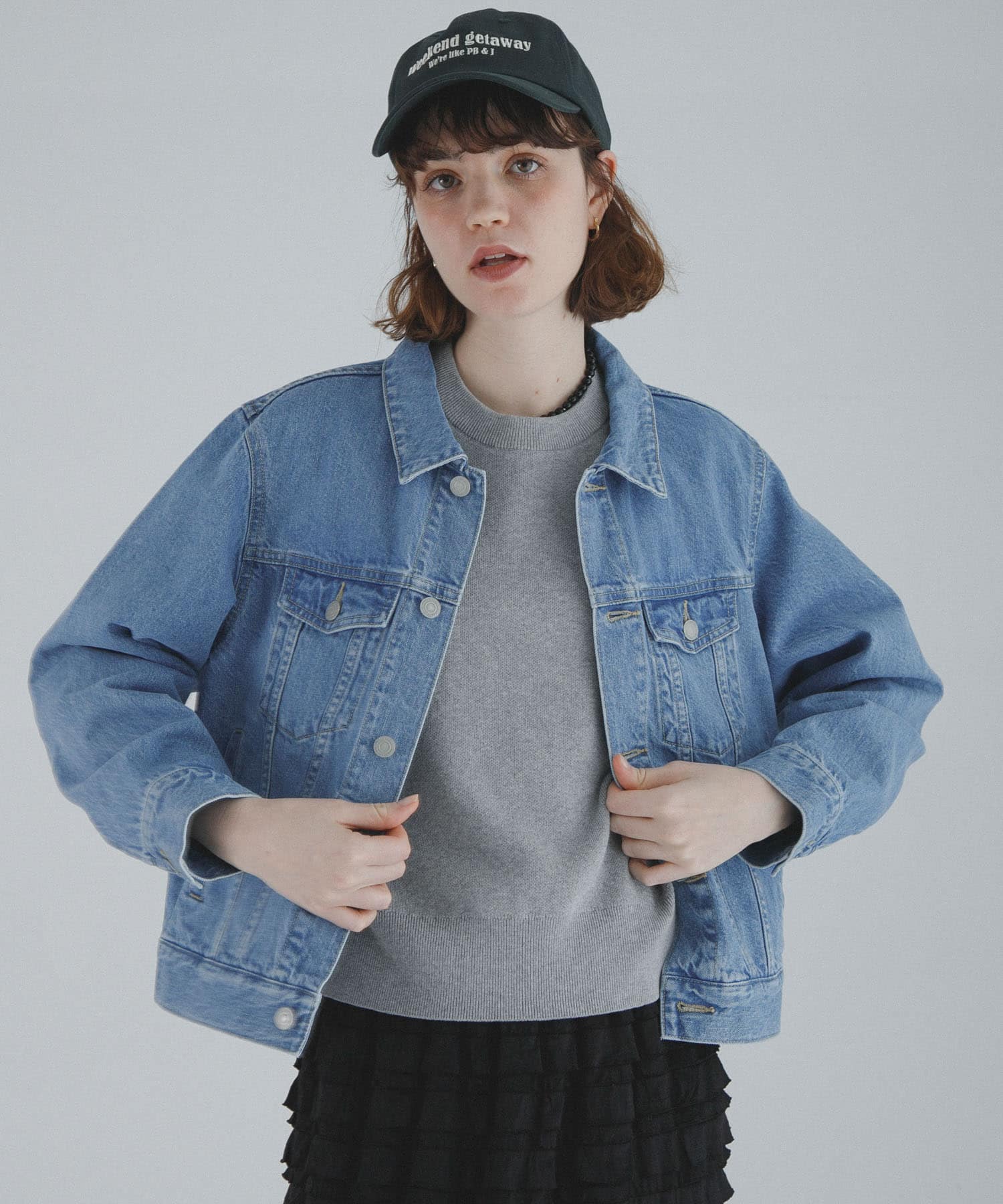 ライトインディゴ