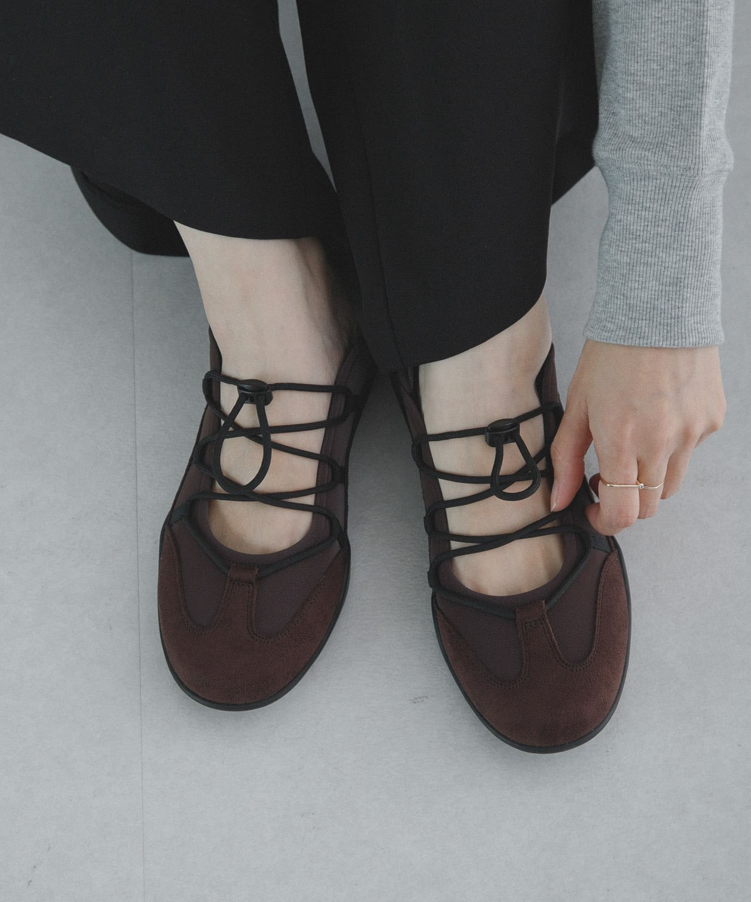 レースアップバレエスニーカー ブラウン S