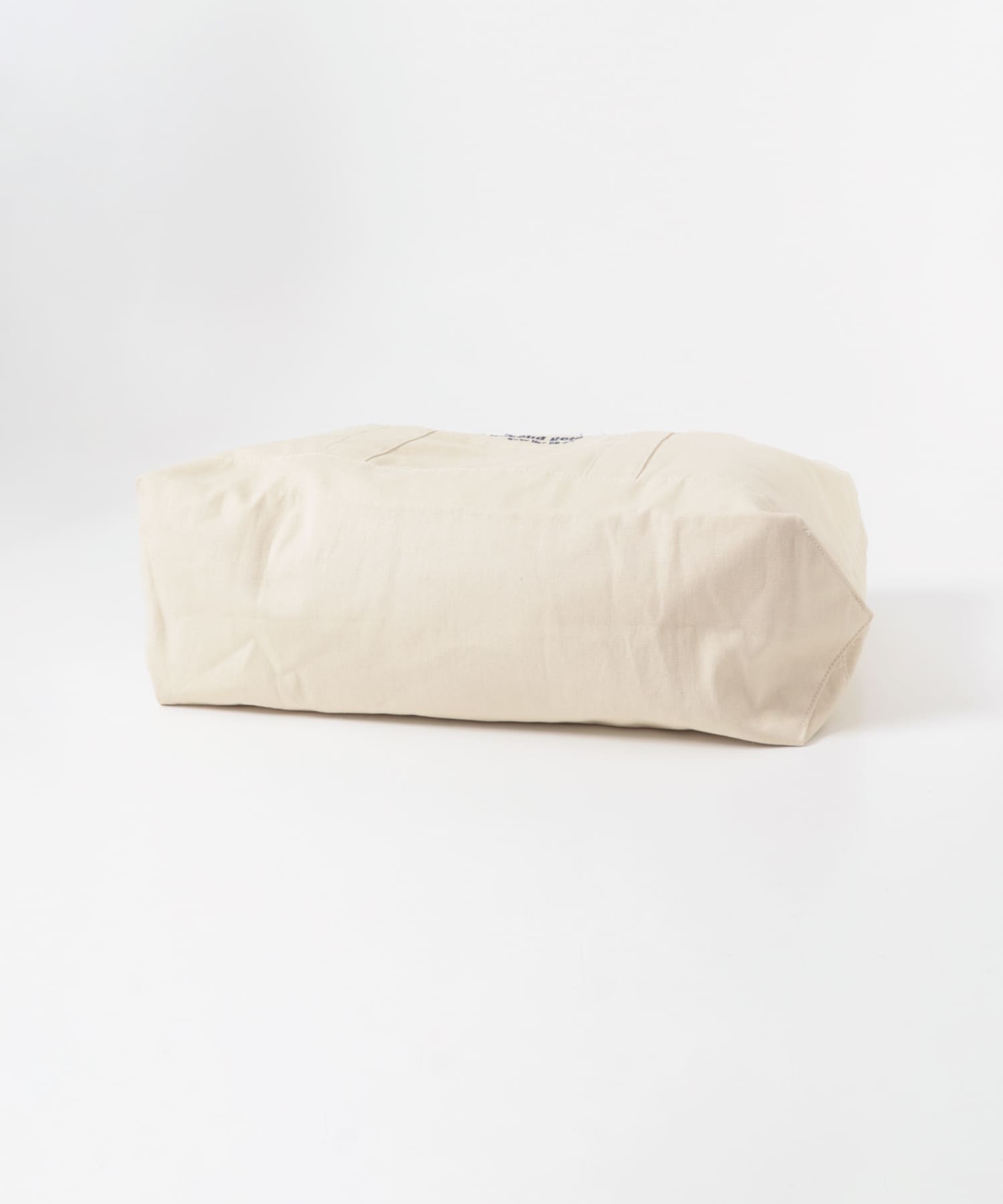 WEEKEND GETAWAY TOTEBAG オフ One