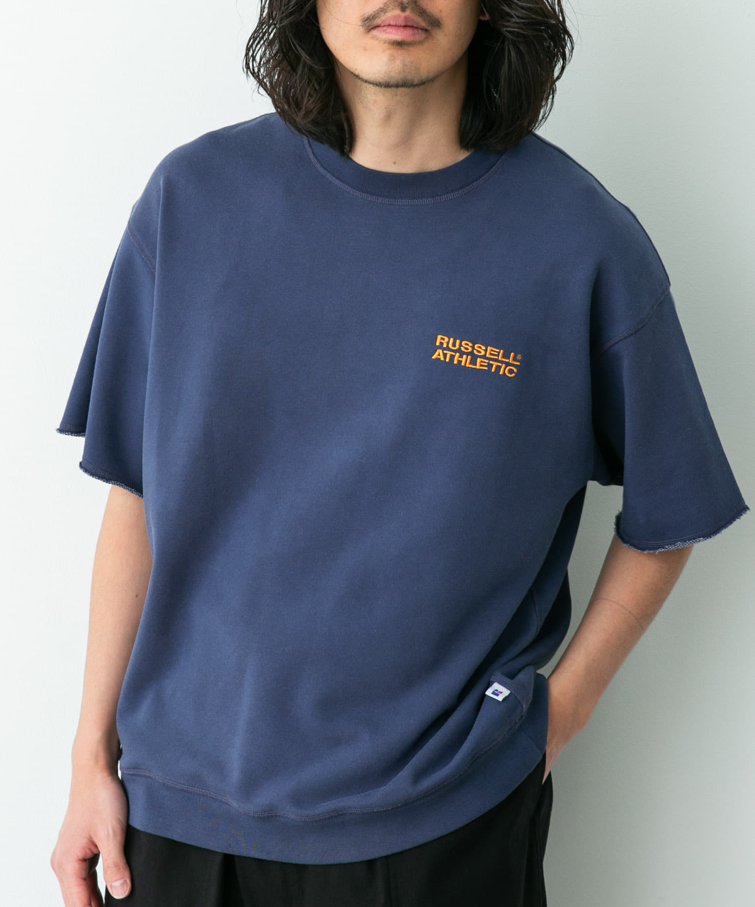 身長：180cm 体重：60kg サイズ：L
