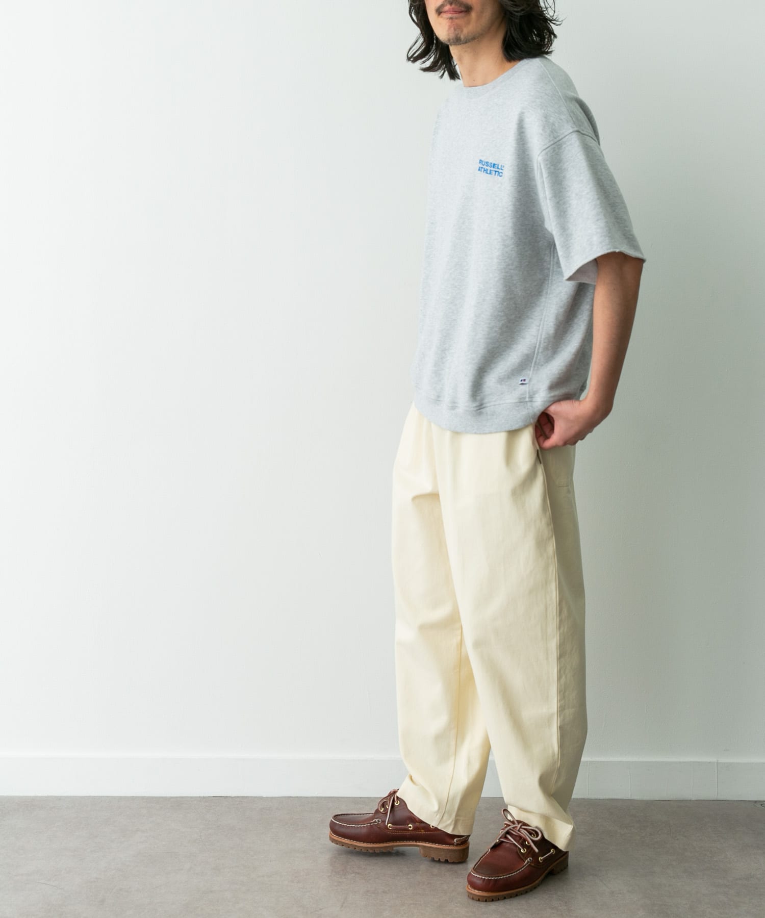 身長：180cm 体重：60kg サイズ：L