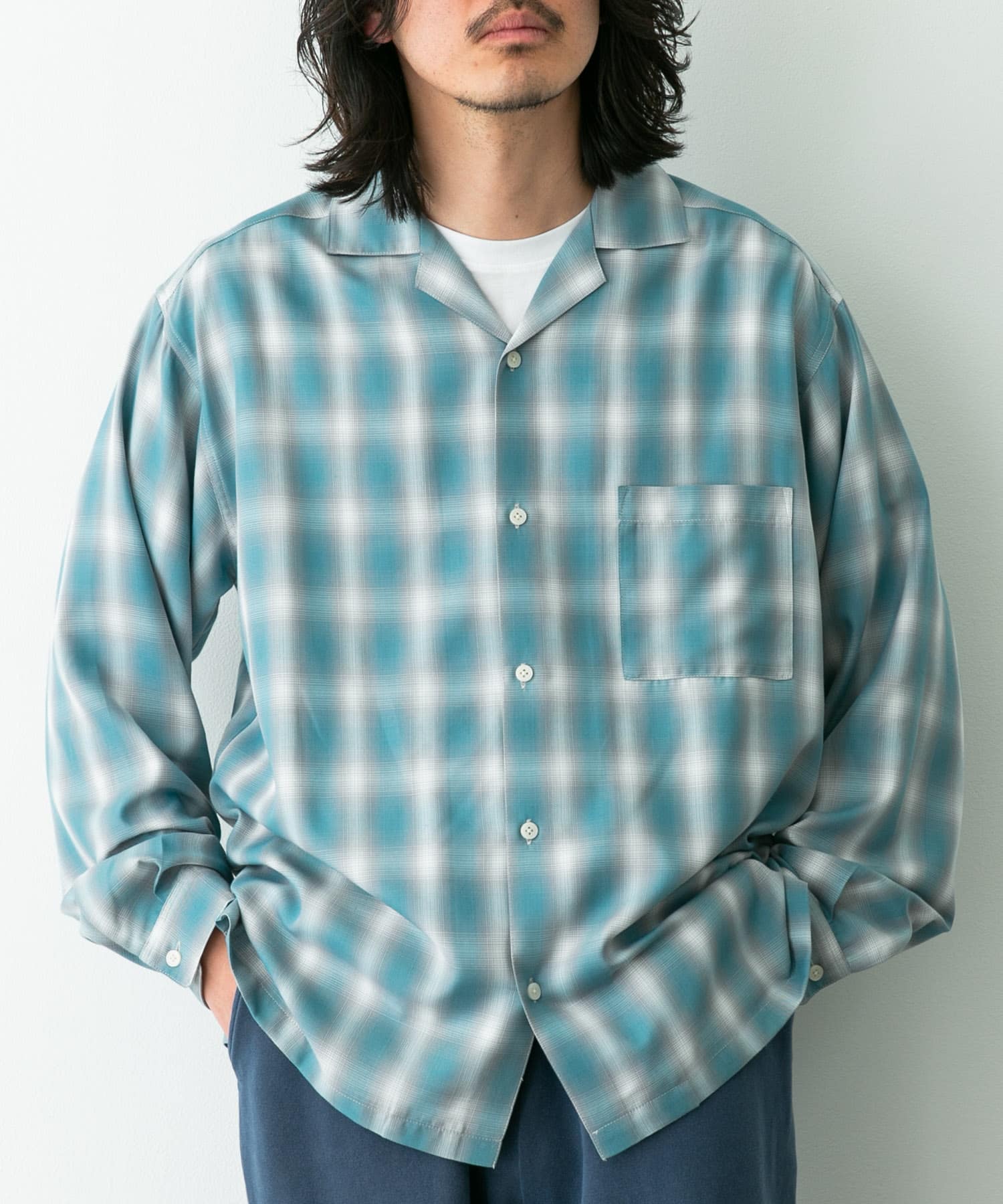 身長：180cm 体重：60kg サイズ：L