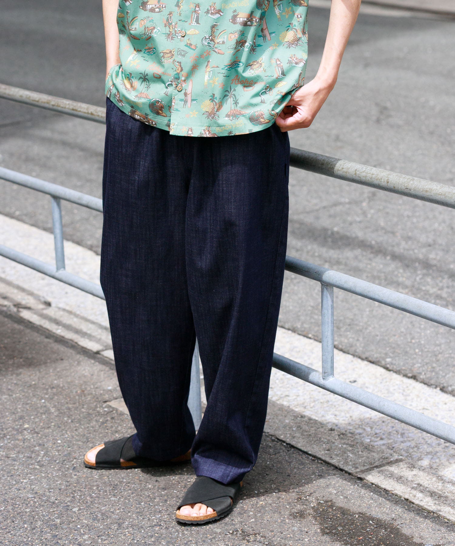 身長：185cm 体重：65kg サイズ：L