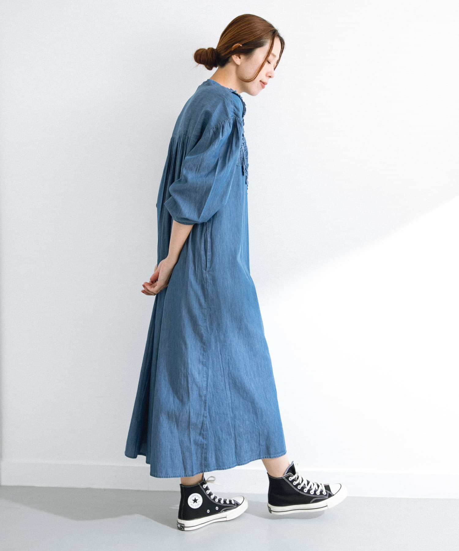 ライトインディゴ