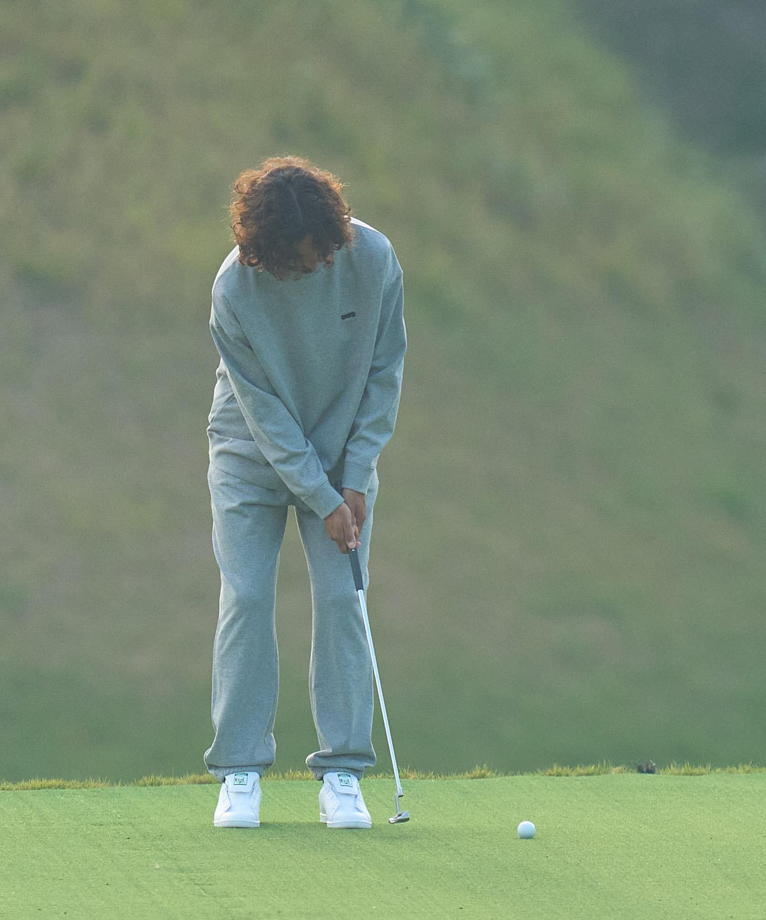 身長：181cm 体重：60kg サイズ：L