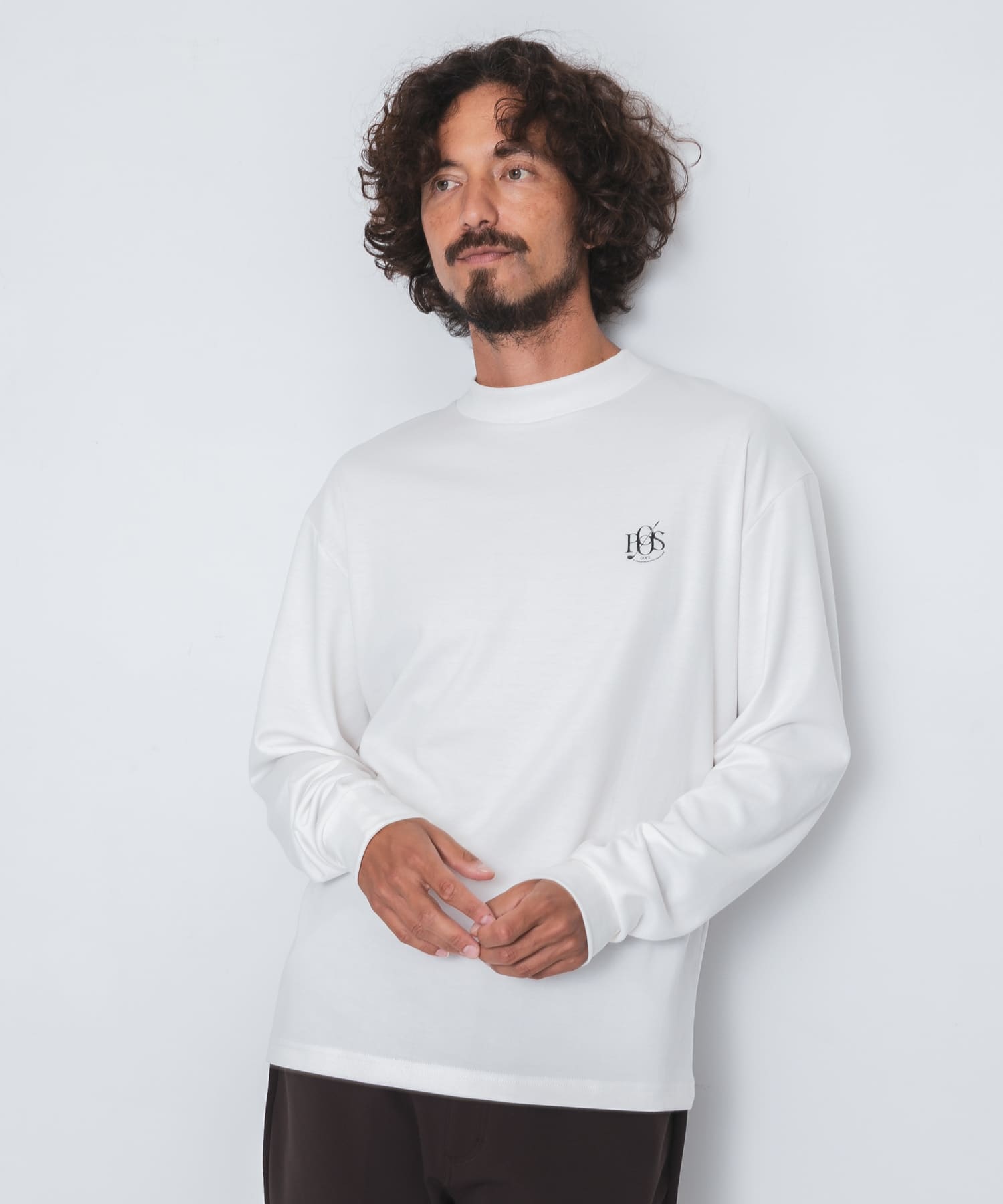 OOPS　機能付きモックネックロングTシャツ