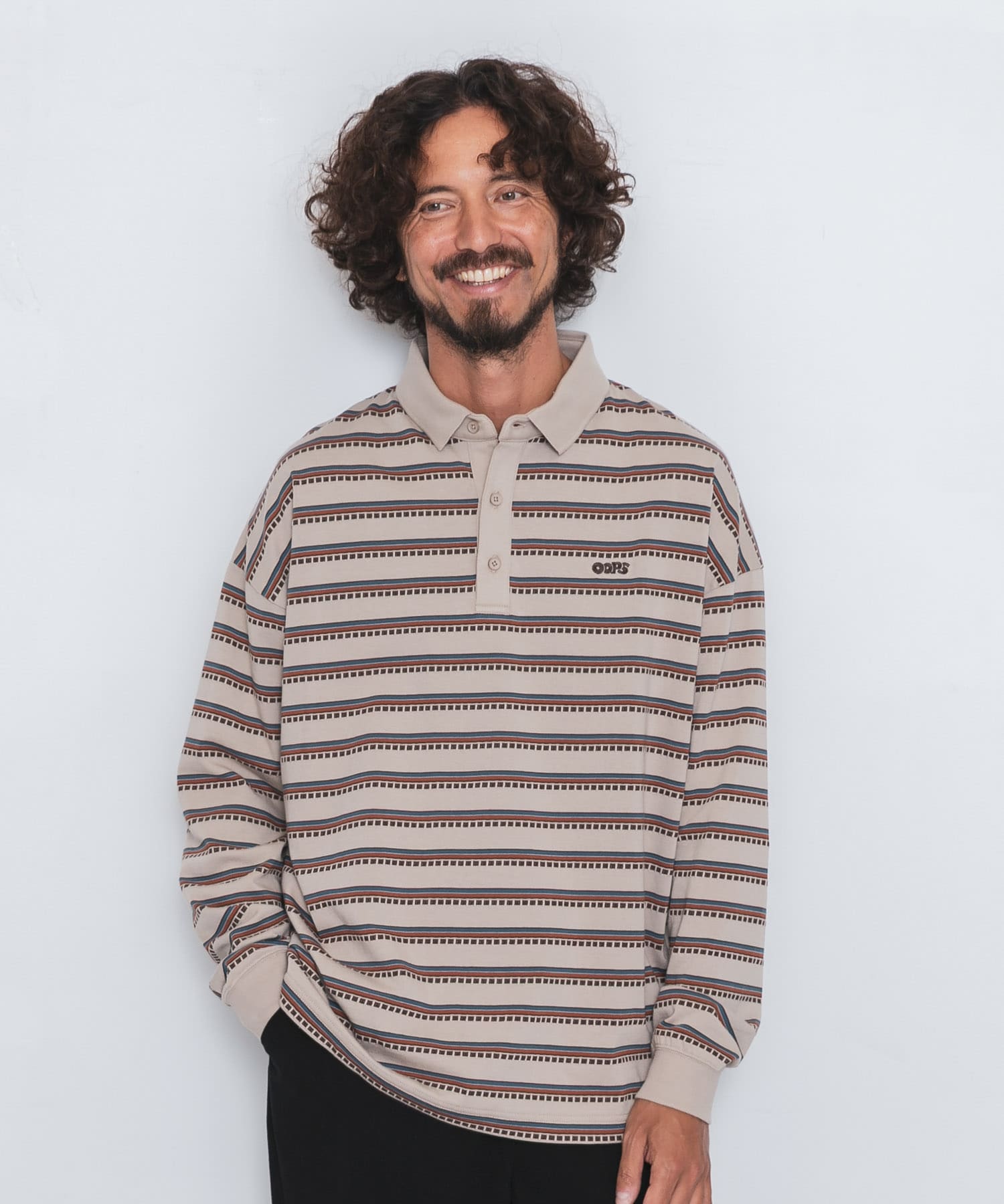 身長：181cm 体重：60kg サイズ：L