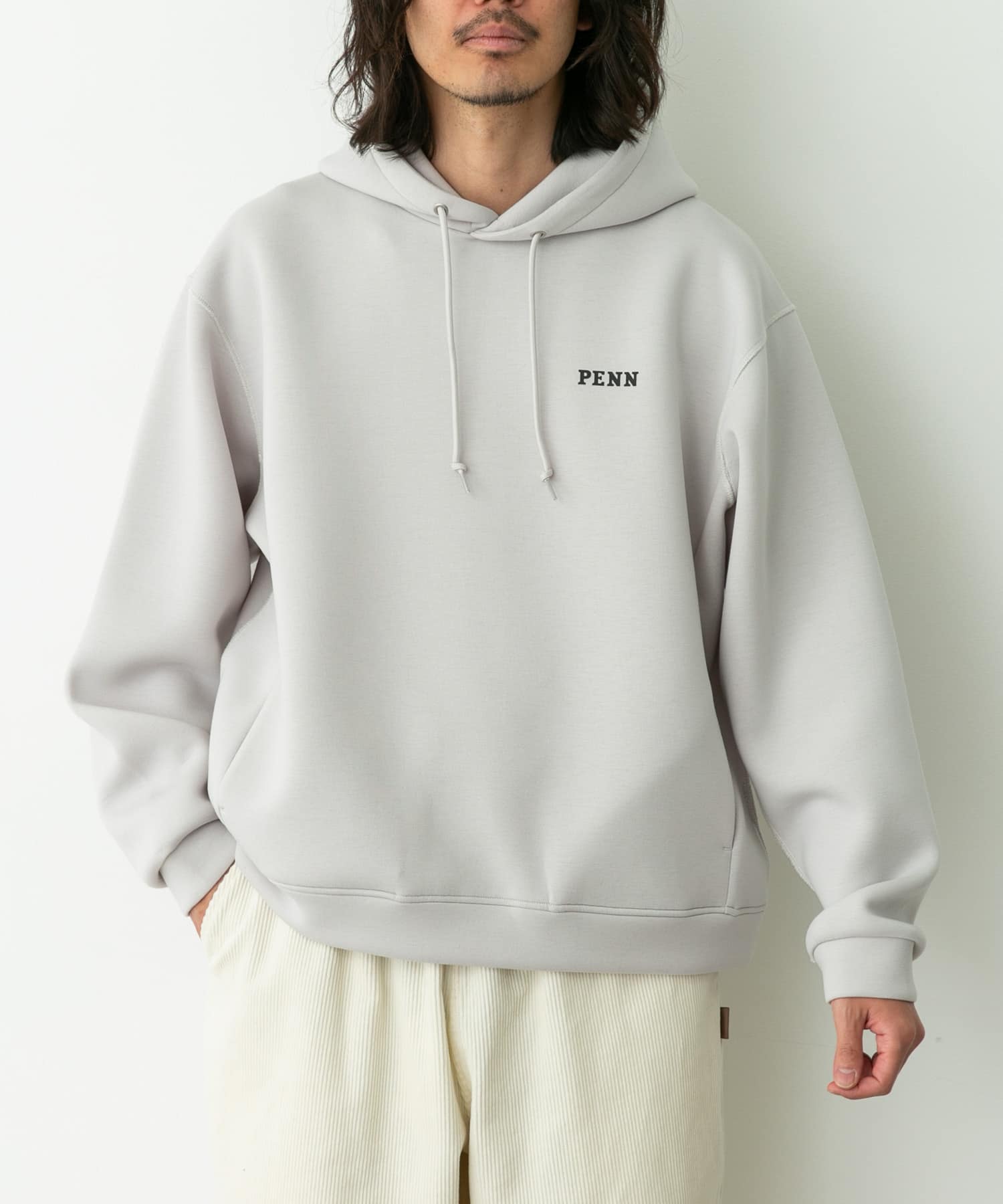 身長：180cm 体重 : 60kg サイズ：L