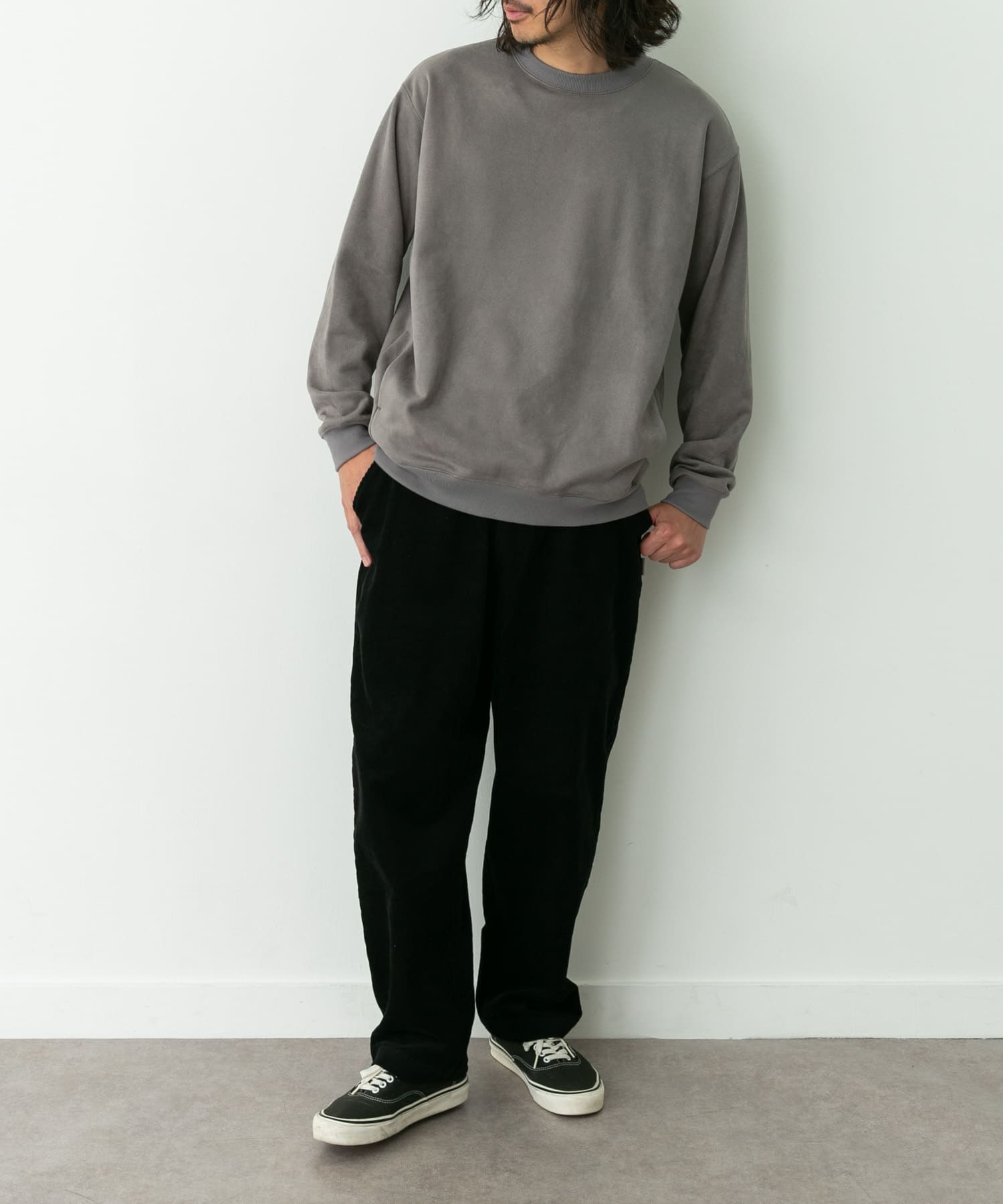 身長：180cm 体重：60kg サイズ：L