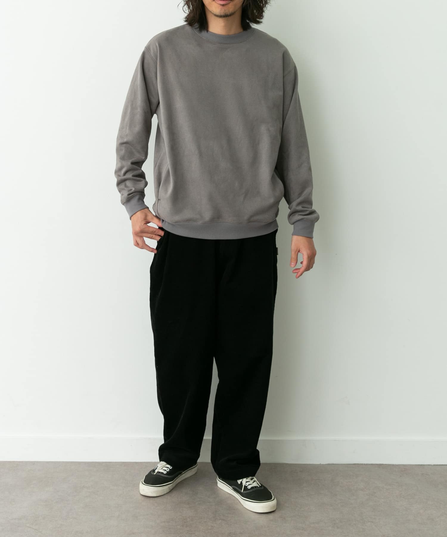 身長：180cm 体重：60kg サイズ：L