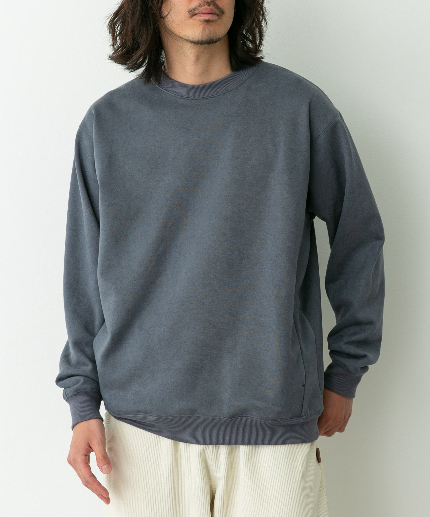 ブルー