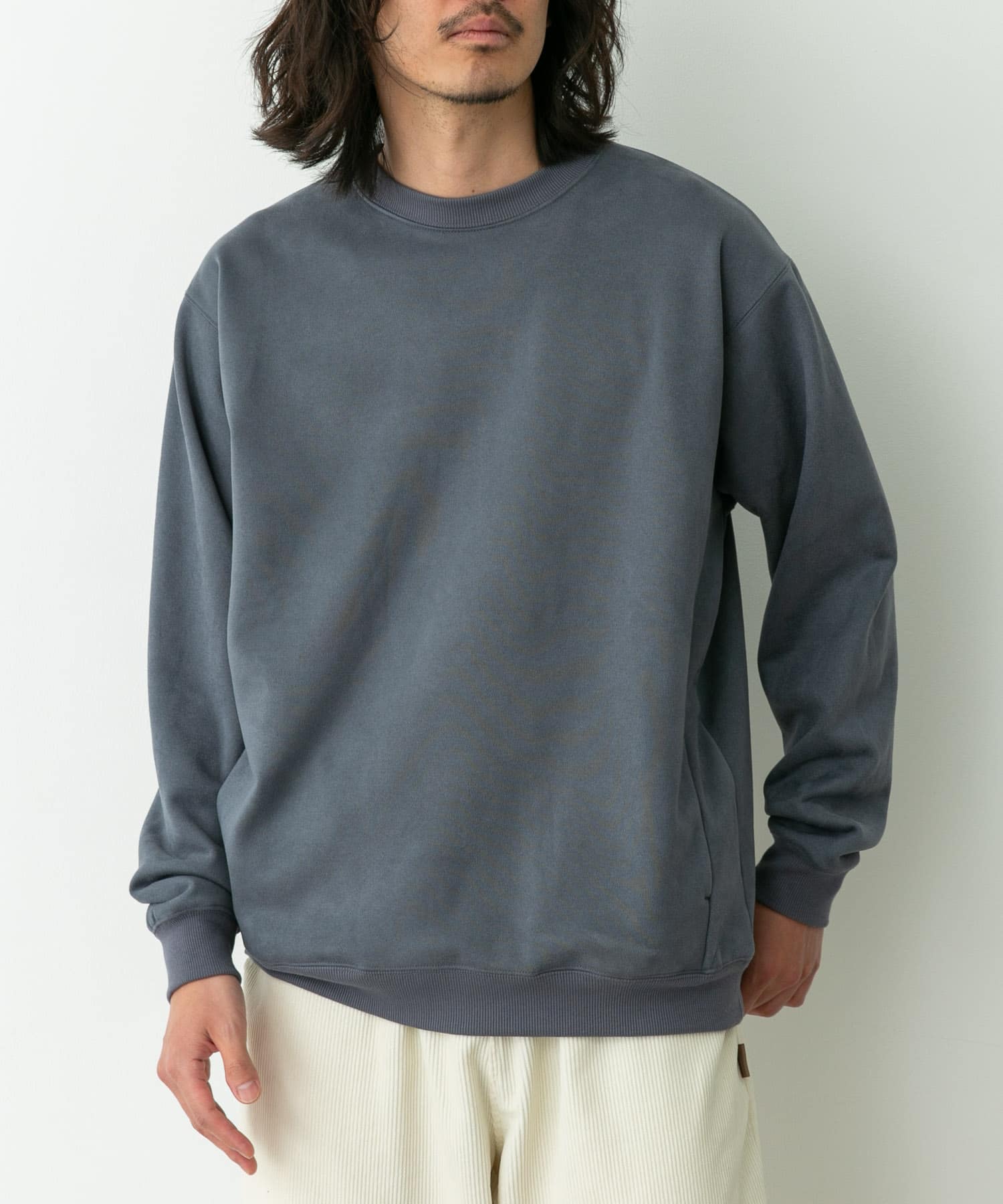 身長：180cm 体重：60kg サイズ：L