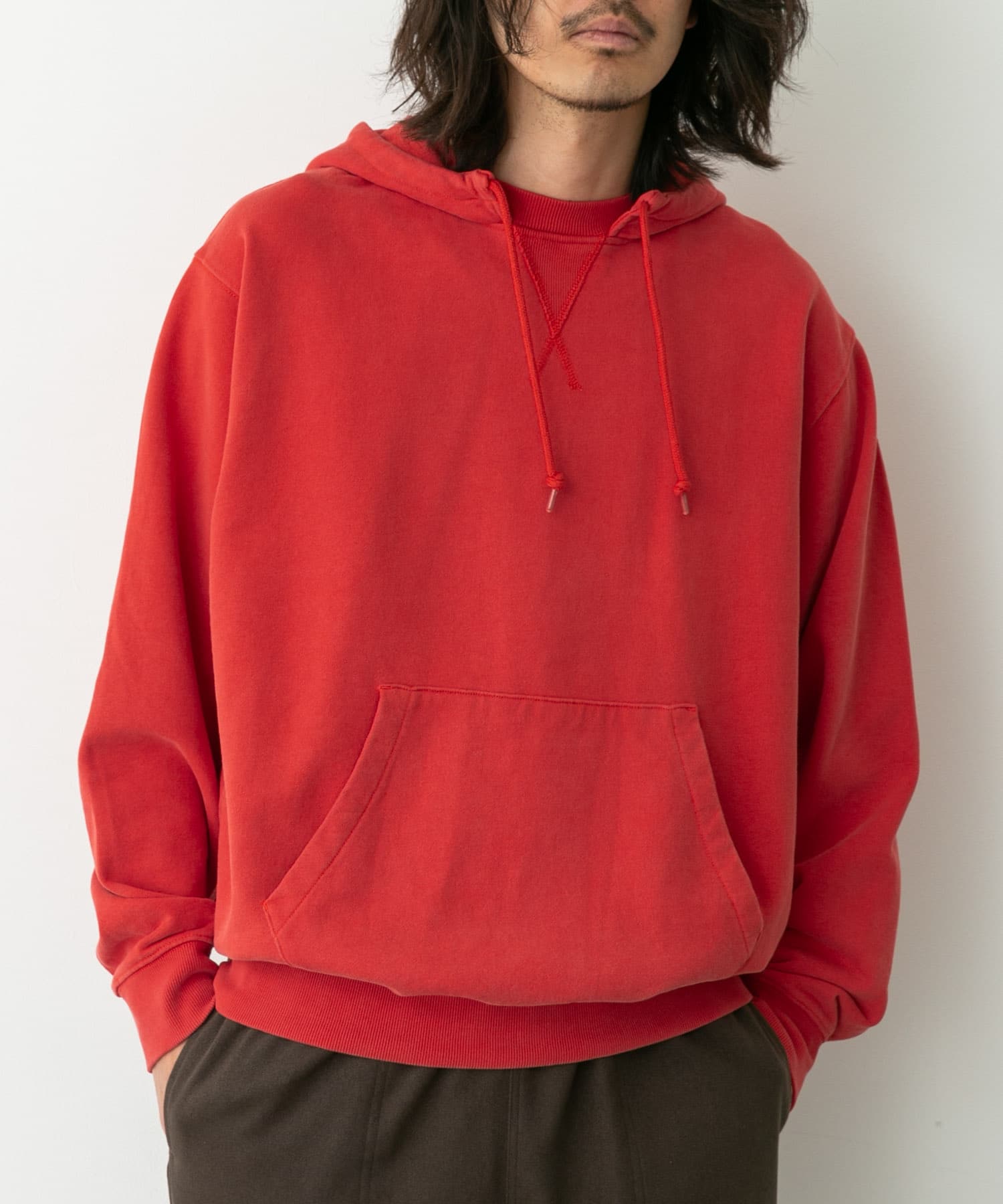 身長：180cm 体重：60kg サイズ：L