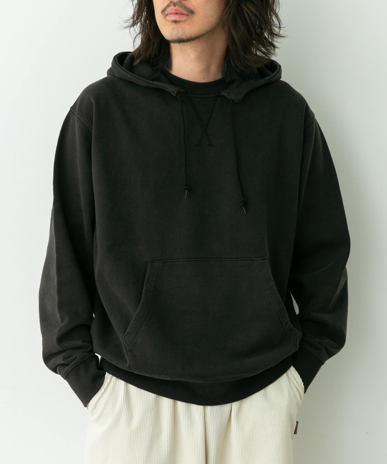 身長：180cm 体重：60kg サイズ：L