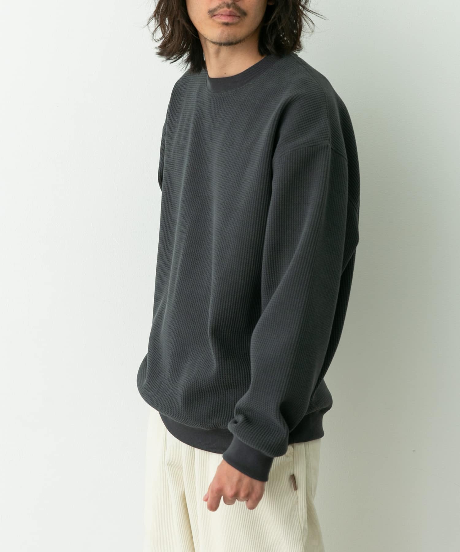 身長：180cm 体重：60kg サイズ：L