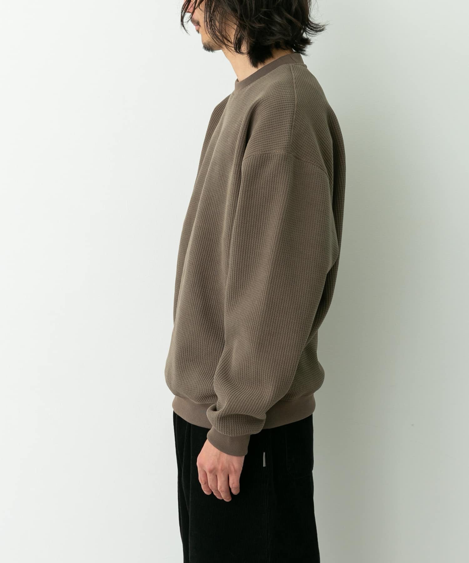 身長：180cm 体重：60kg サイズ：L