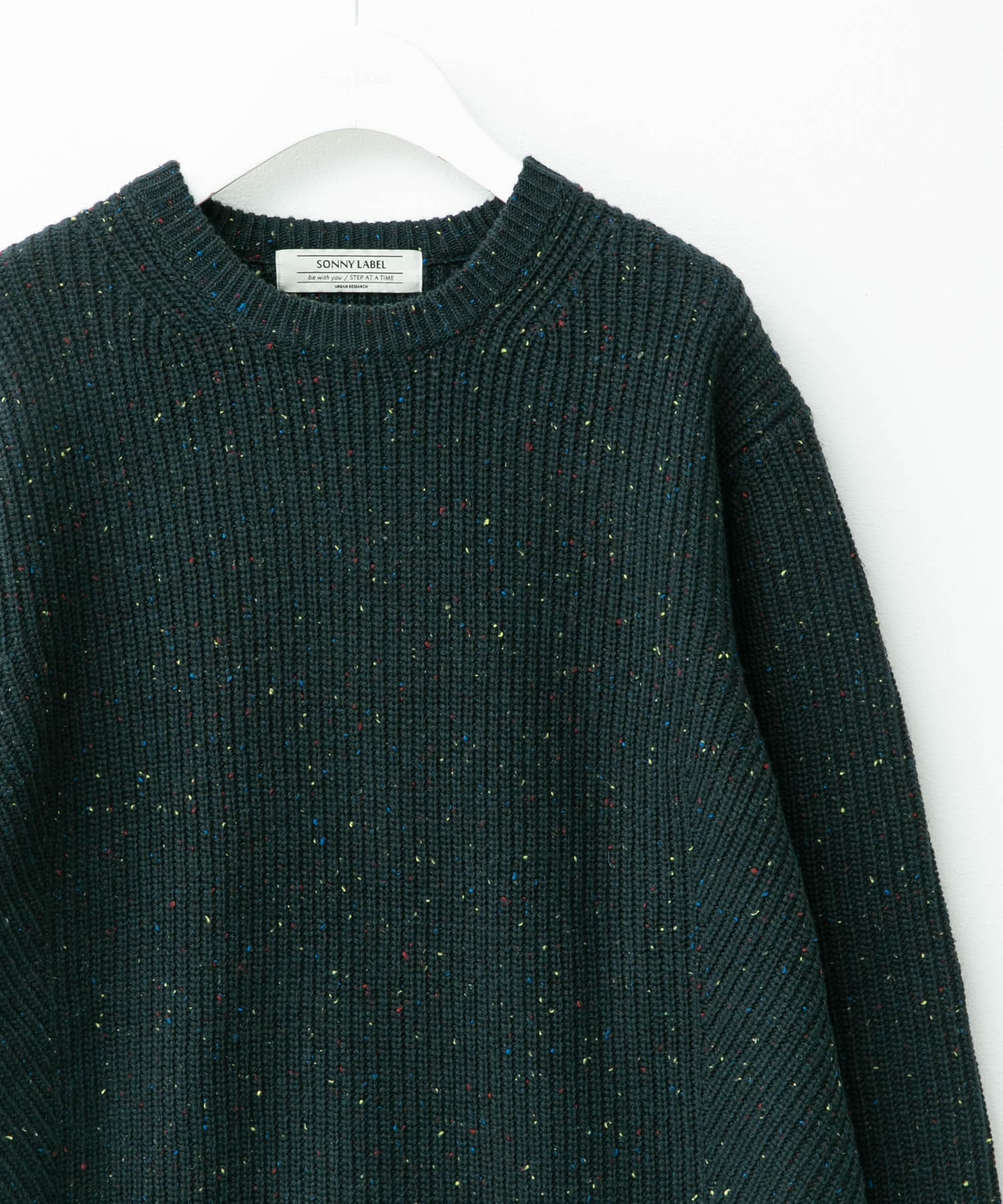 ウォッシャブルウール混クルーネックニット