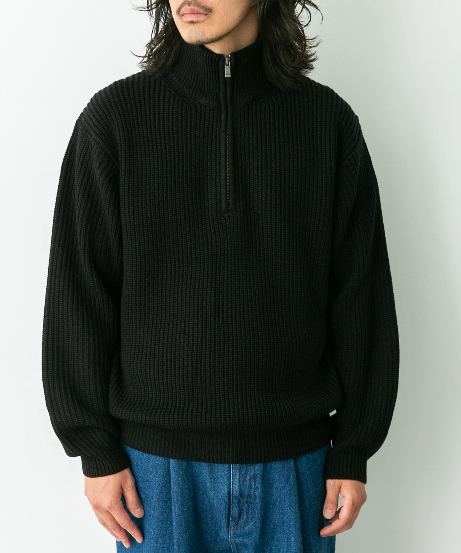 身長：180cm 体重：60kg サイズ：L