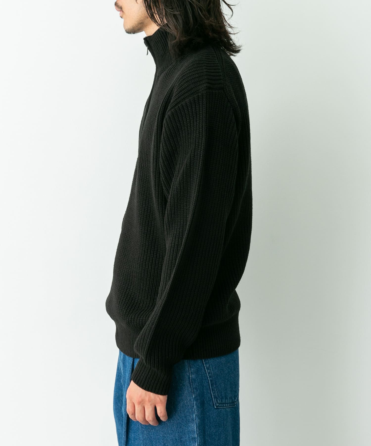 身長：180cm 体重：60kg サイズ：L