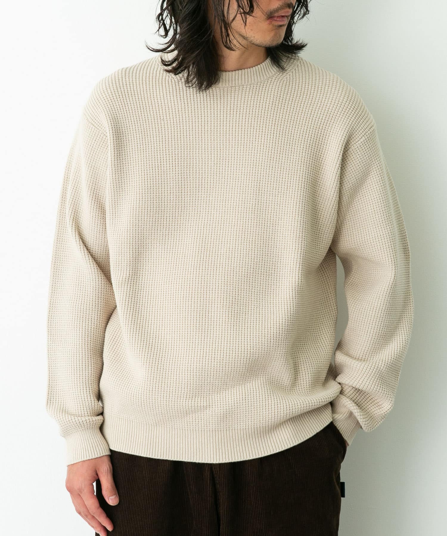 身長 : 180cm 体重 : 60kg サイズ : L