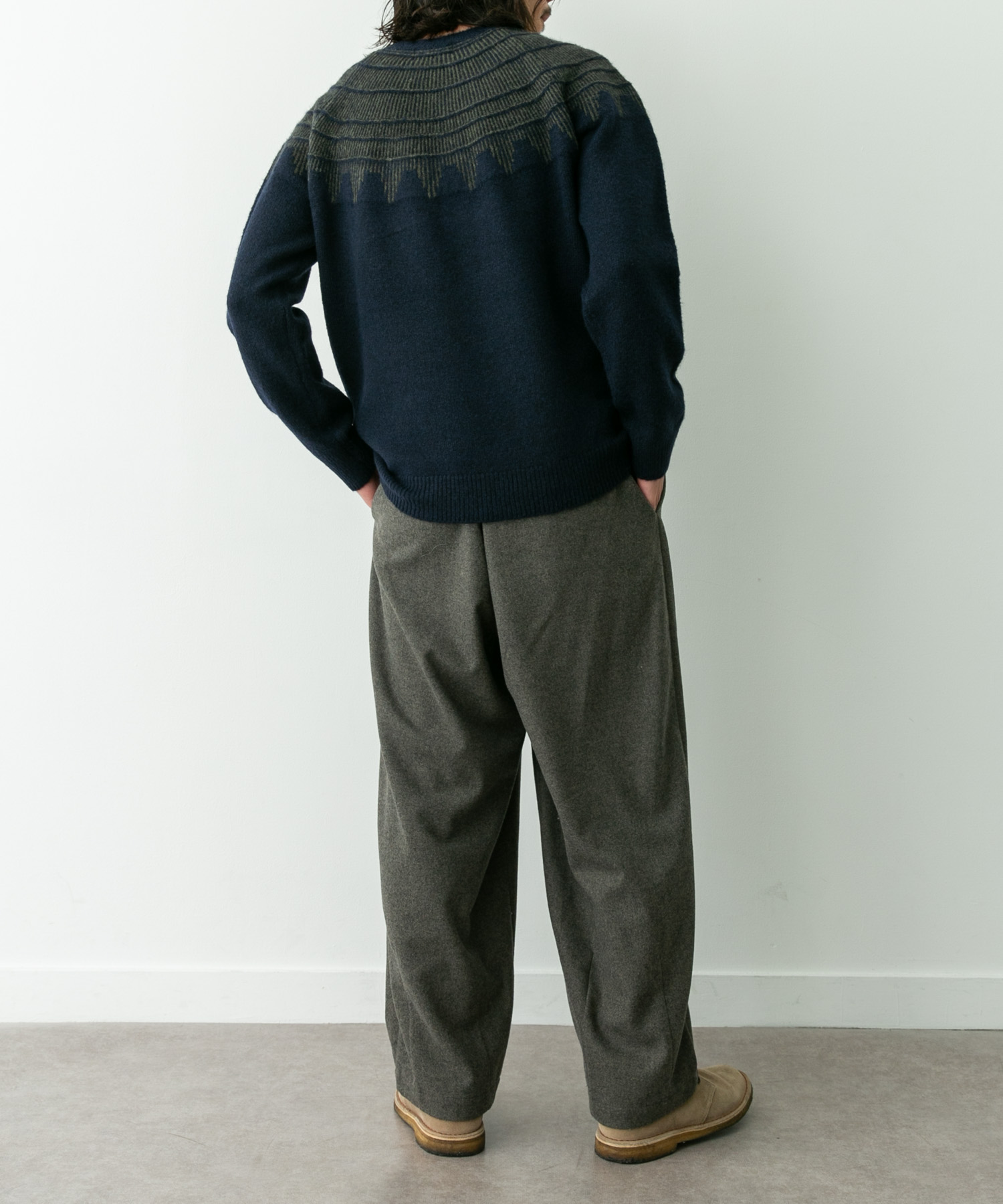 身長：180cm 体重：60kg サイズ：L