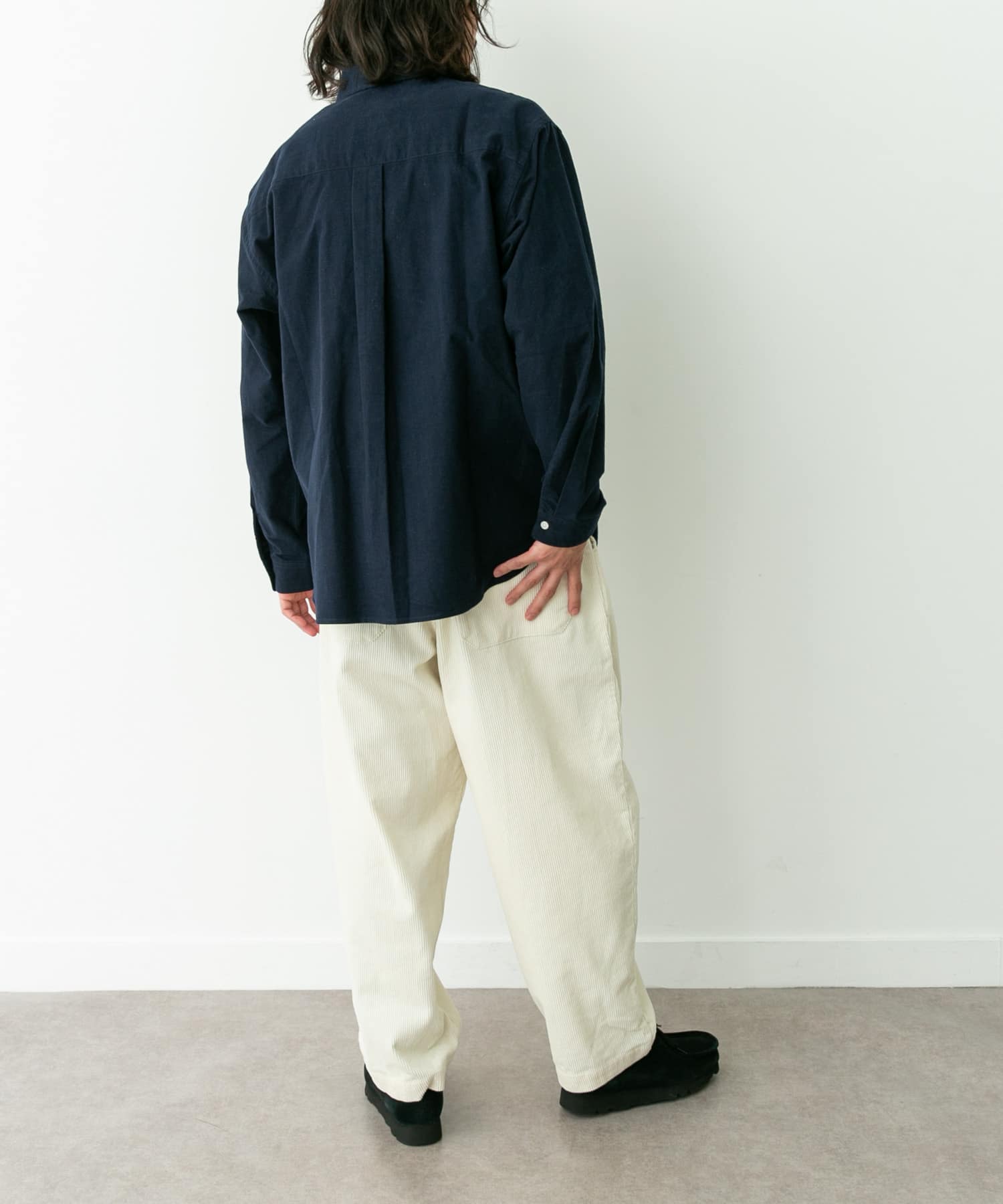 身長：180cm 体重：60kg サイズ：L