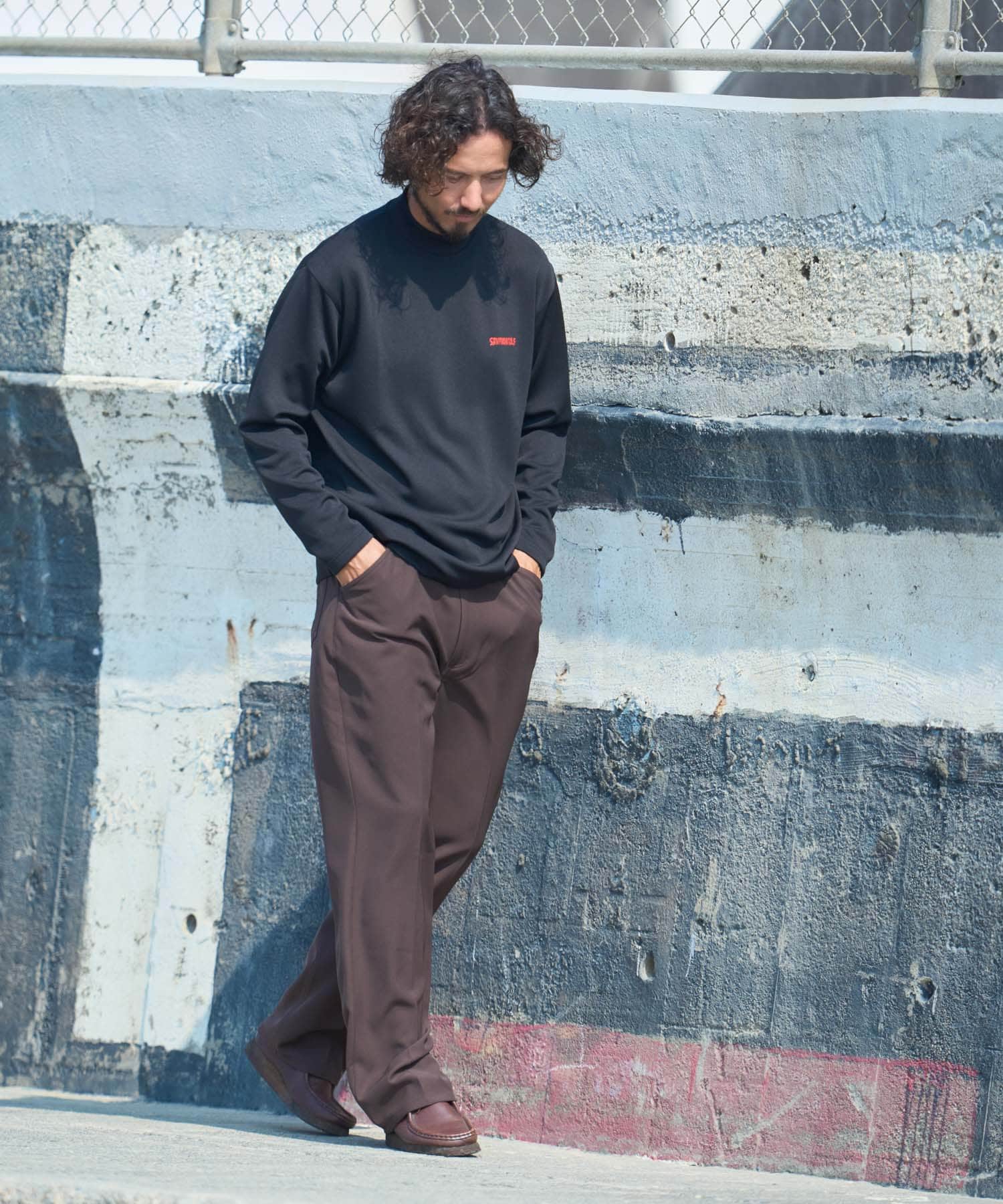 OOPS 360°ストレッチフレアパンツ(M BLACK): ボトム｜URBAN RESEARCH