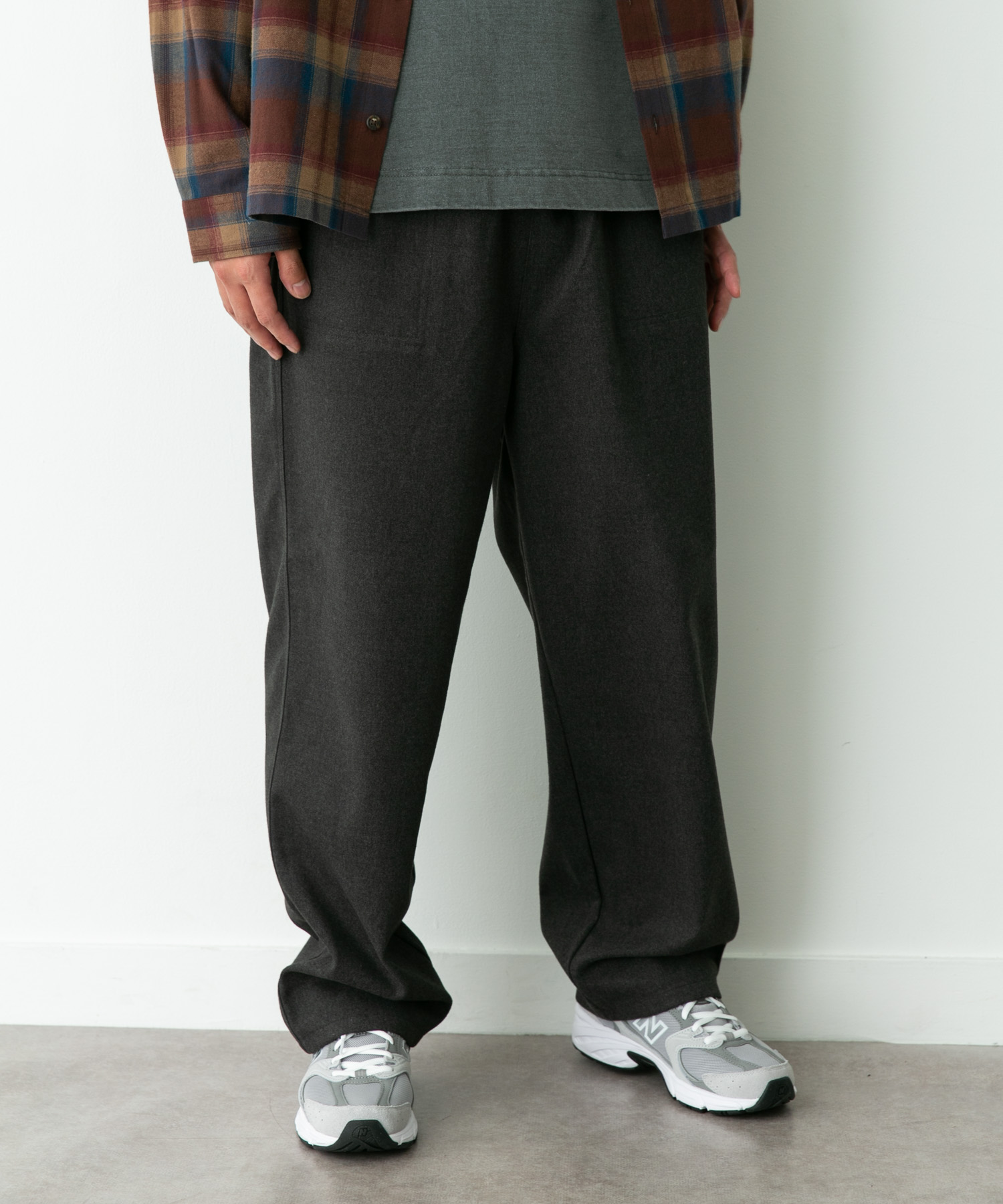 身長：180cm 体重：60kg サイズ：L