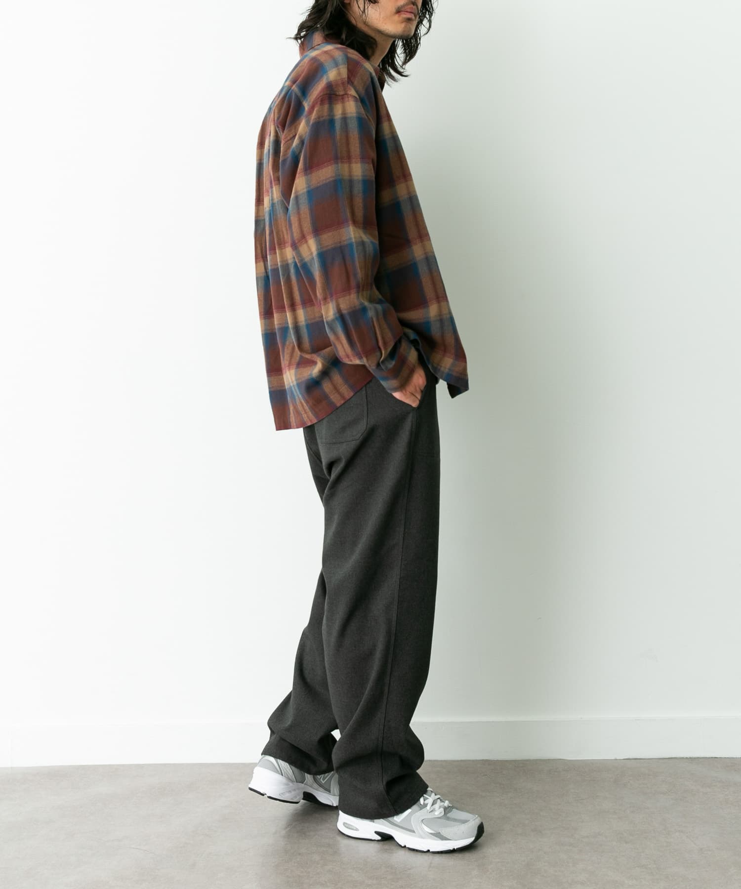 身長：180cm 体重：60kg サイズ：L