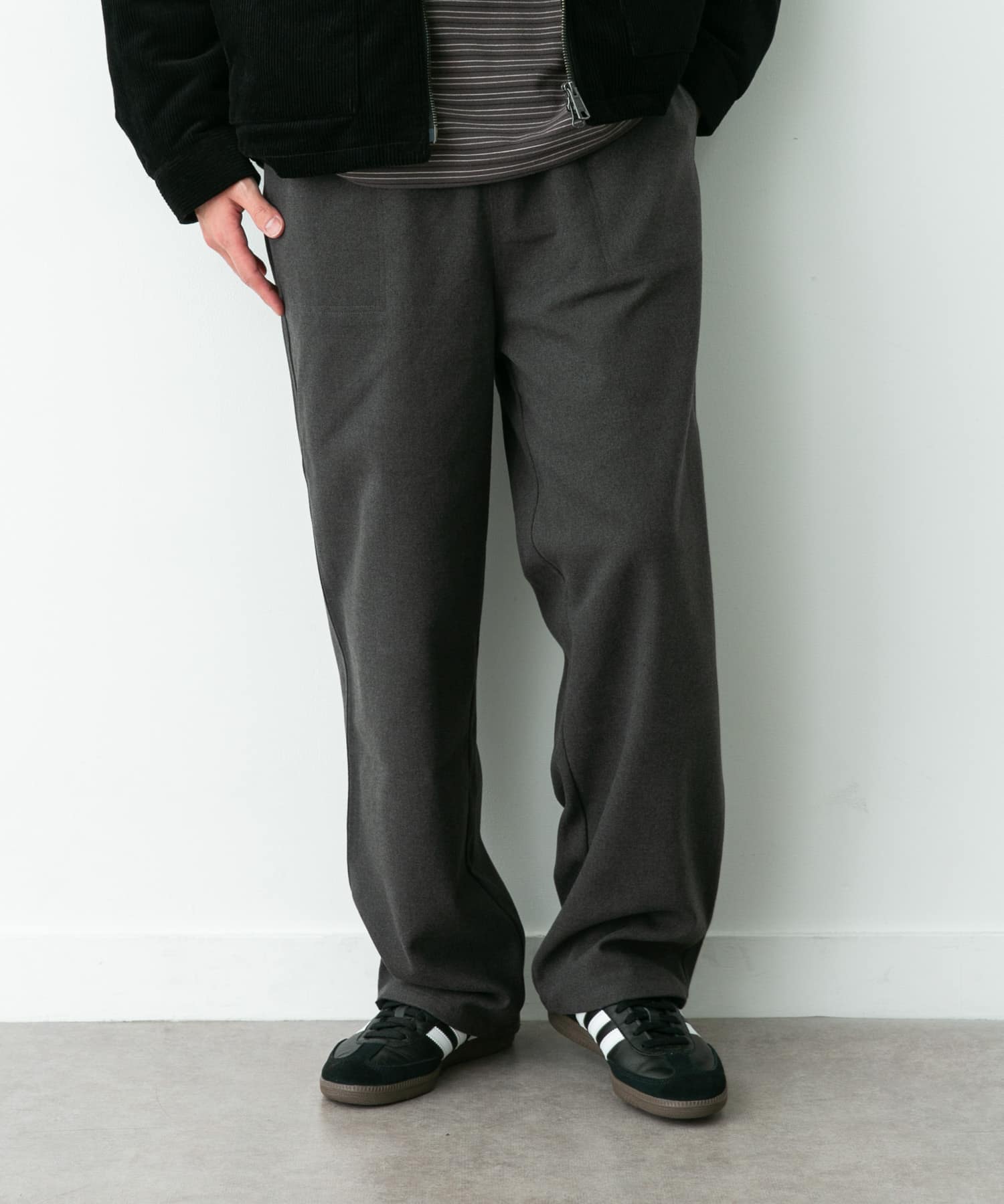 身長：180cm 体重：60kg サイズ：L
