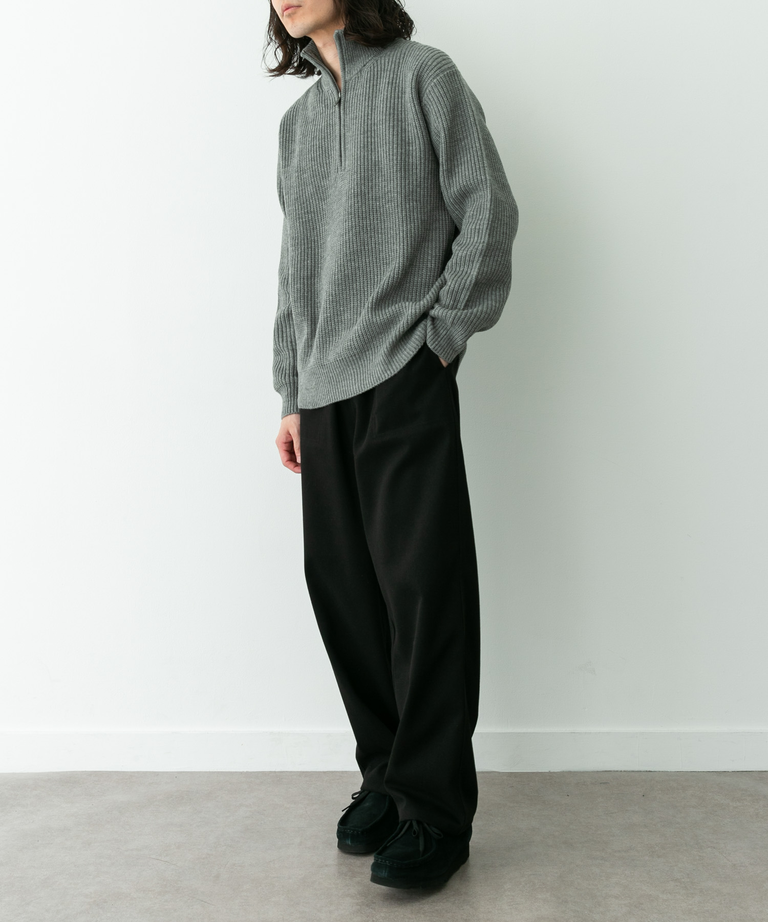 身長：180cm 体重：60kg サイズ：L