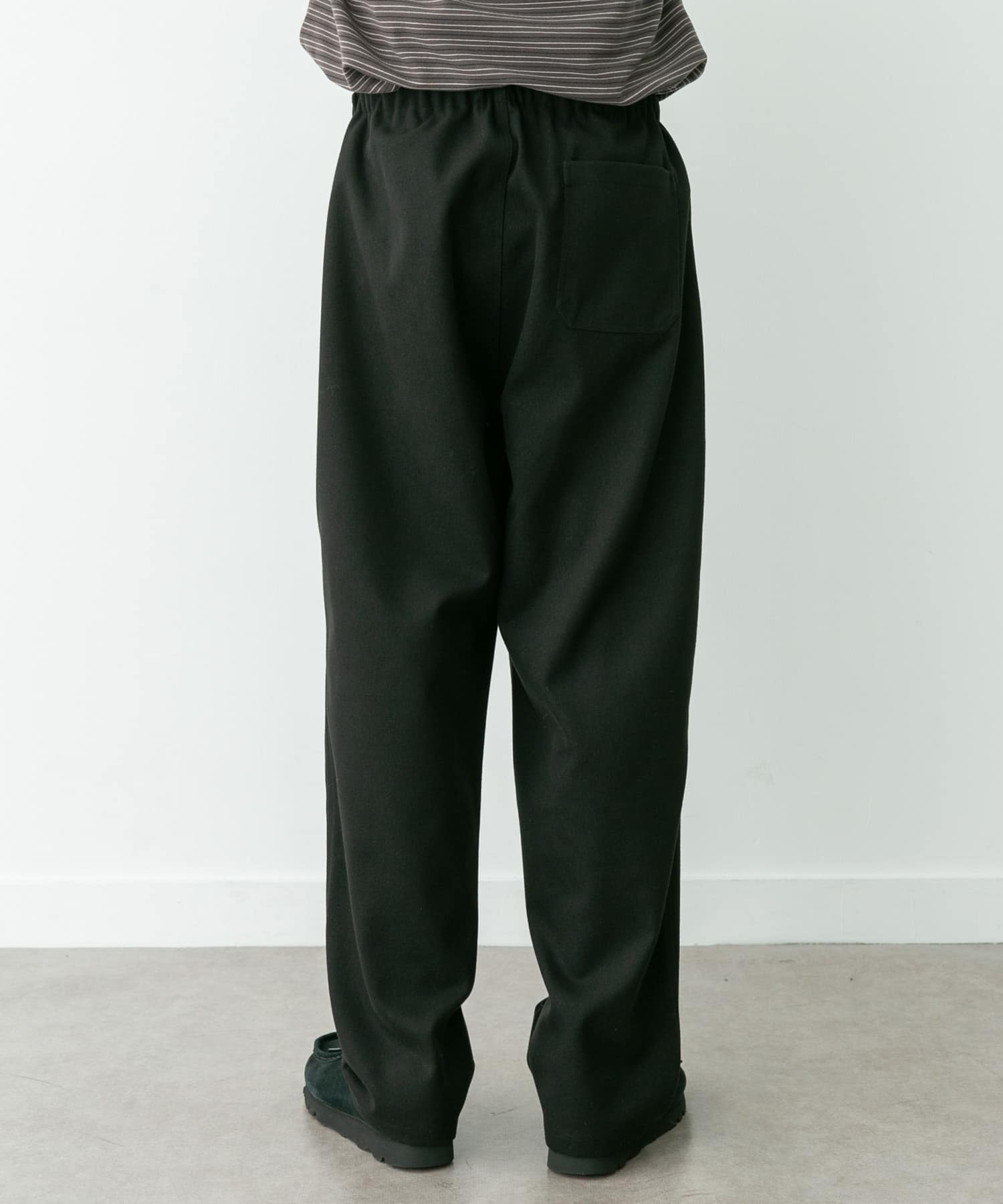 身長：180cm 体重：60kg サイズ：L