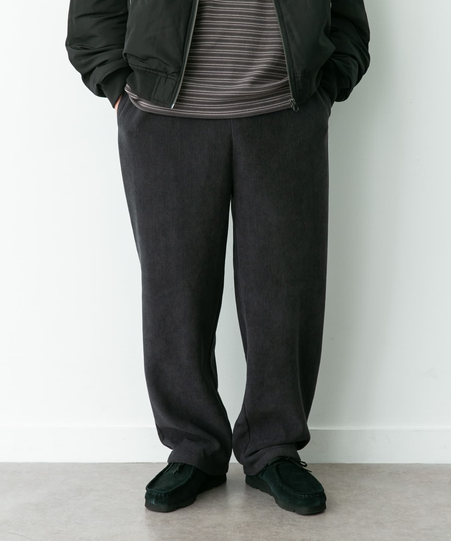 身長：180cm 体重 : 60kg サイズ：L