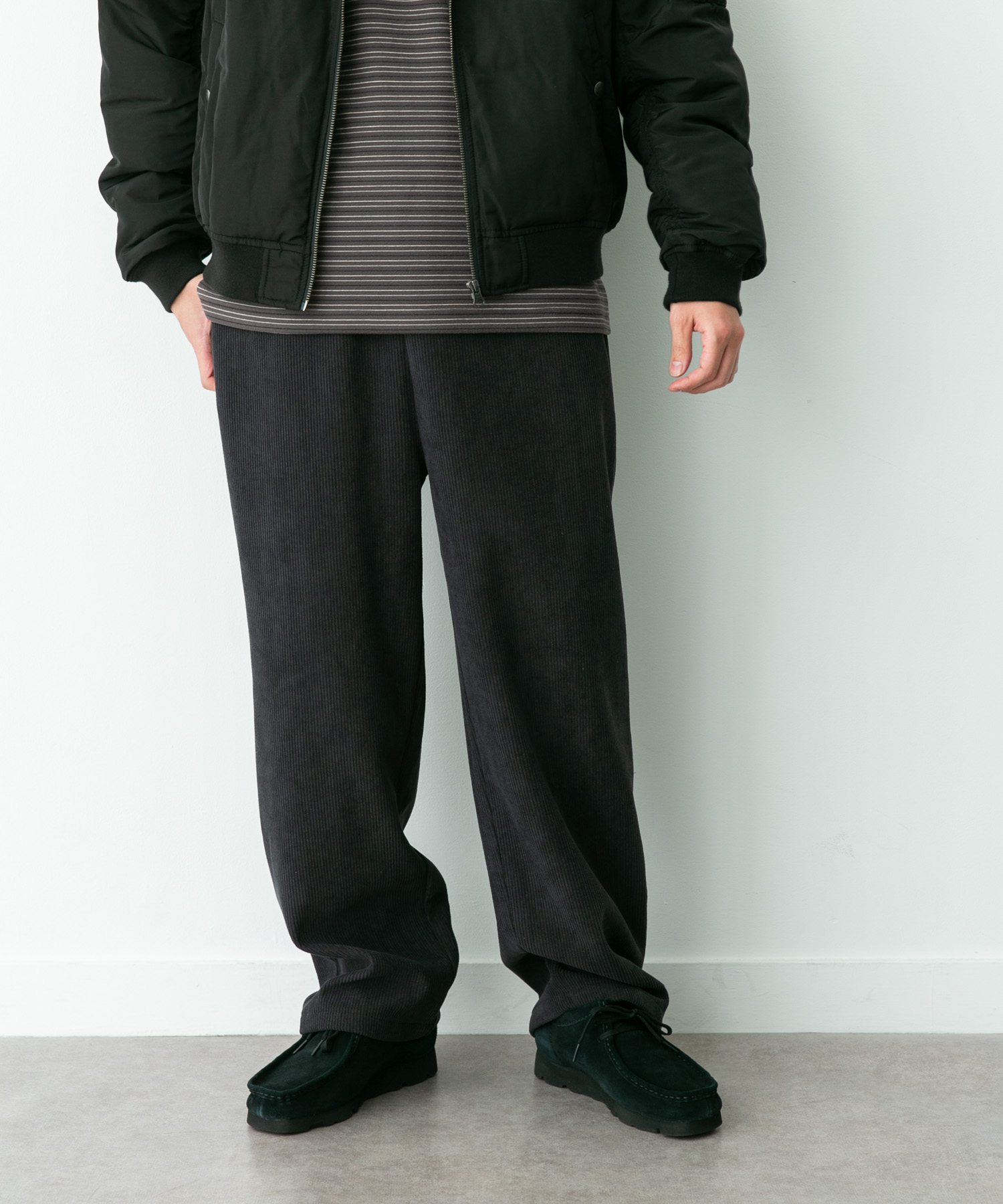 身長：180cm 体重 : 60kg サイズ：L