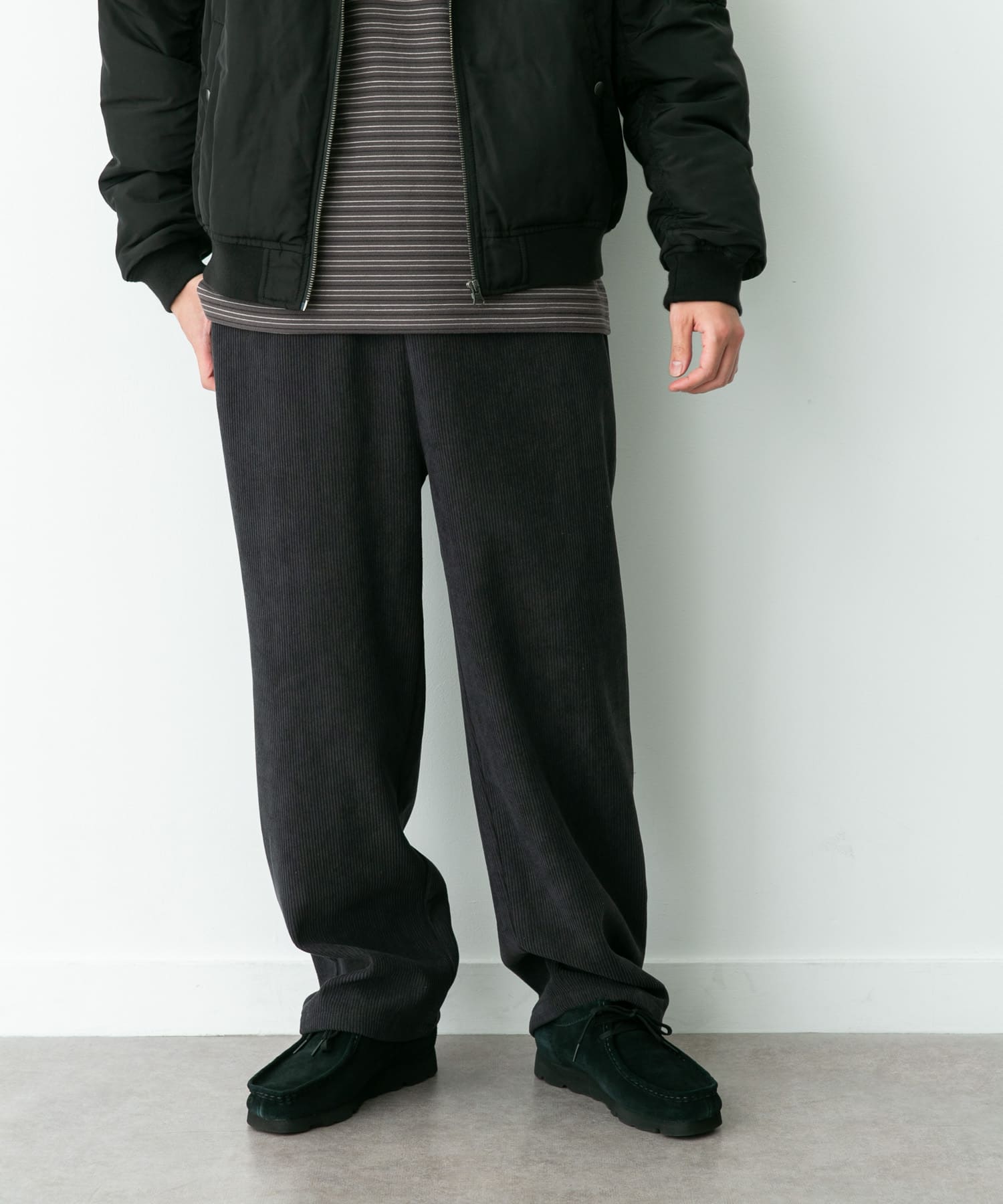 身長：180cm 体重 : 60kg サイズ：L