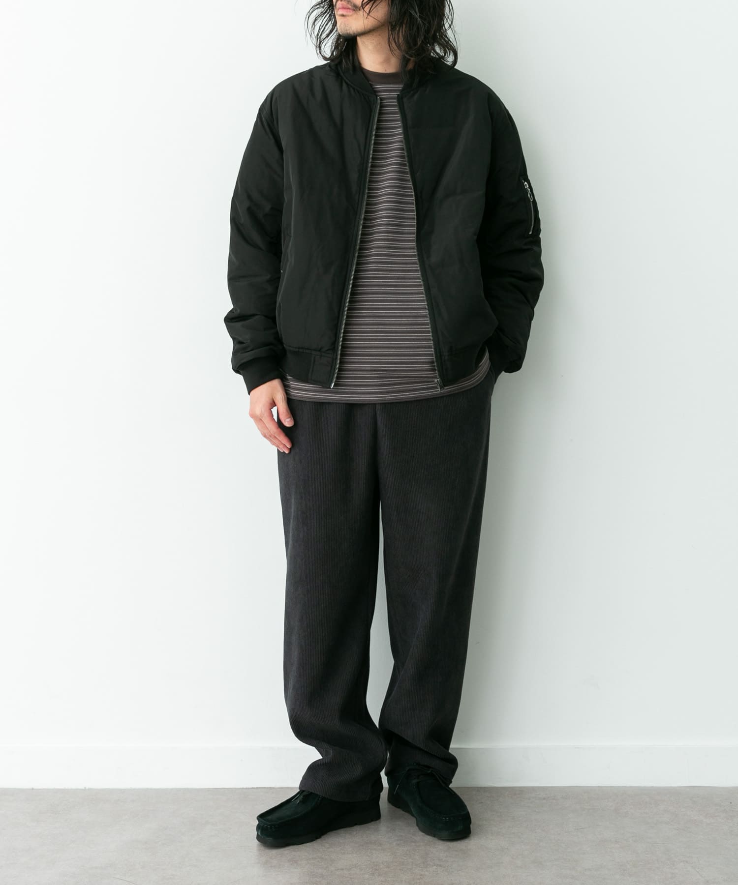 身長：180cm 体重 : 60kg サイズ：L