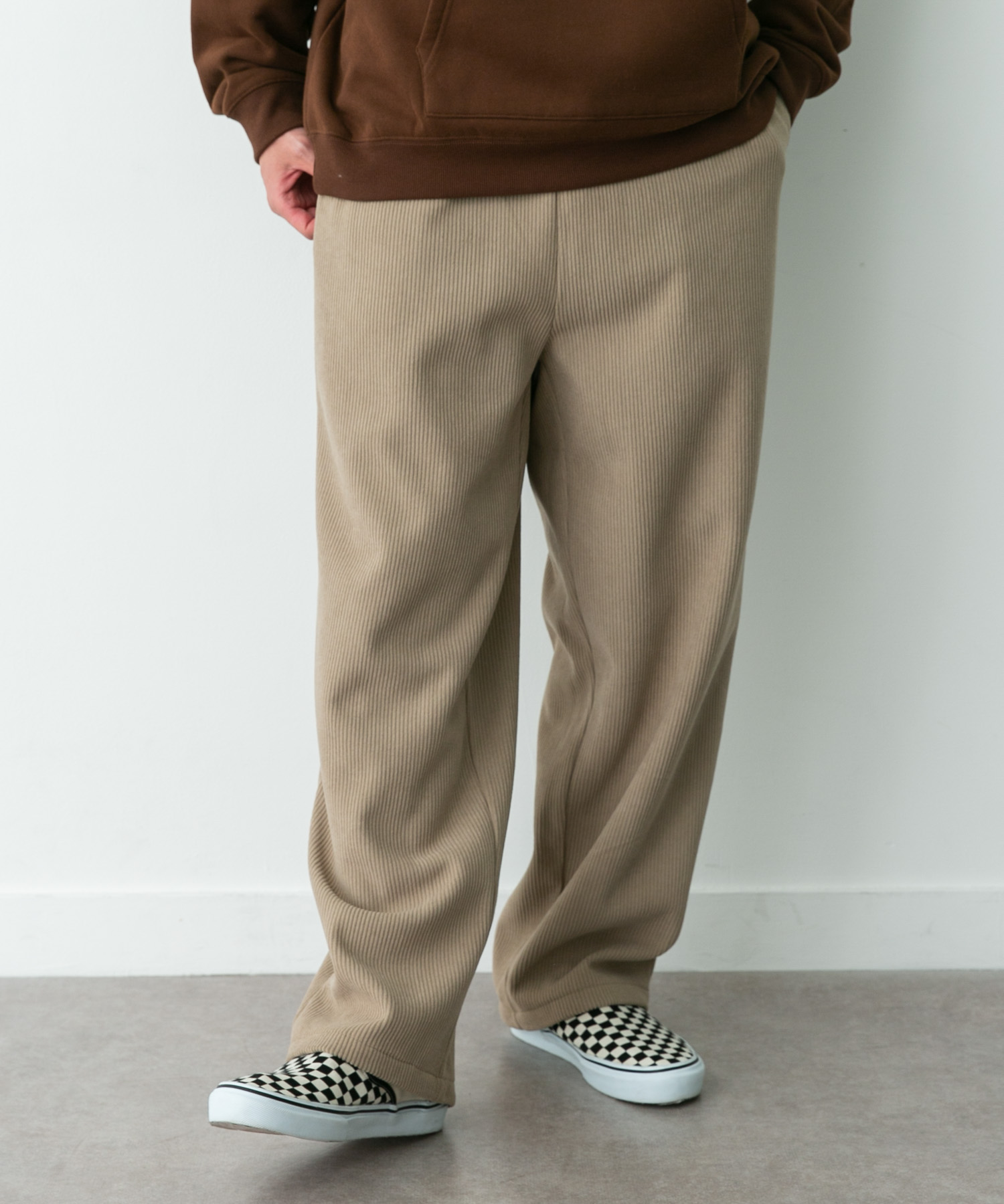 身長：180cm 体重 : 60kg サイズ：L