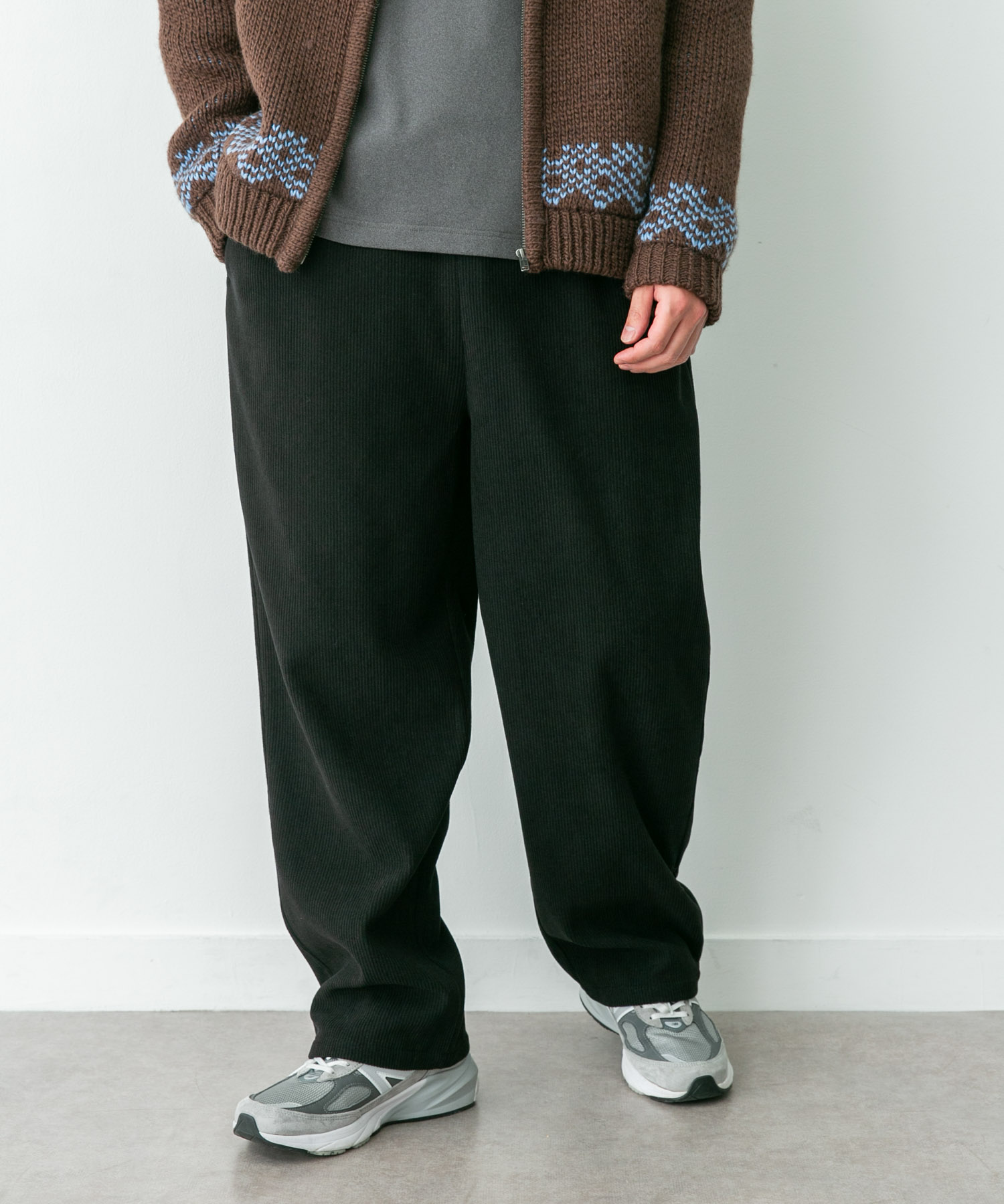 裏フリースコーデュロイワイドパンツ