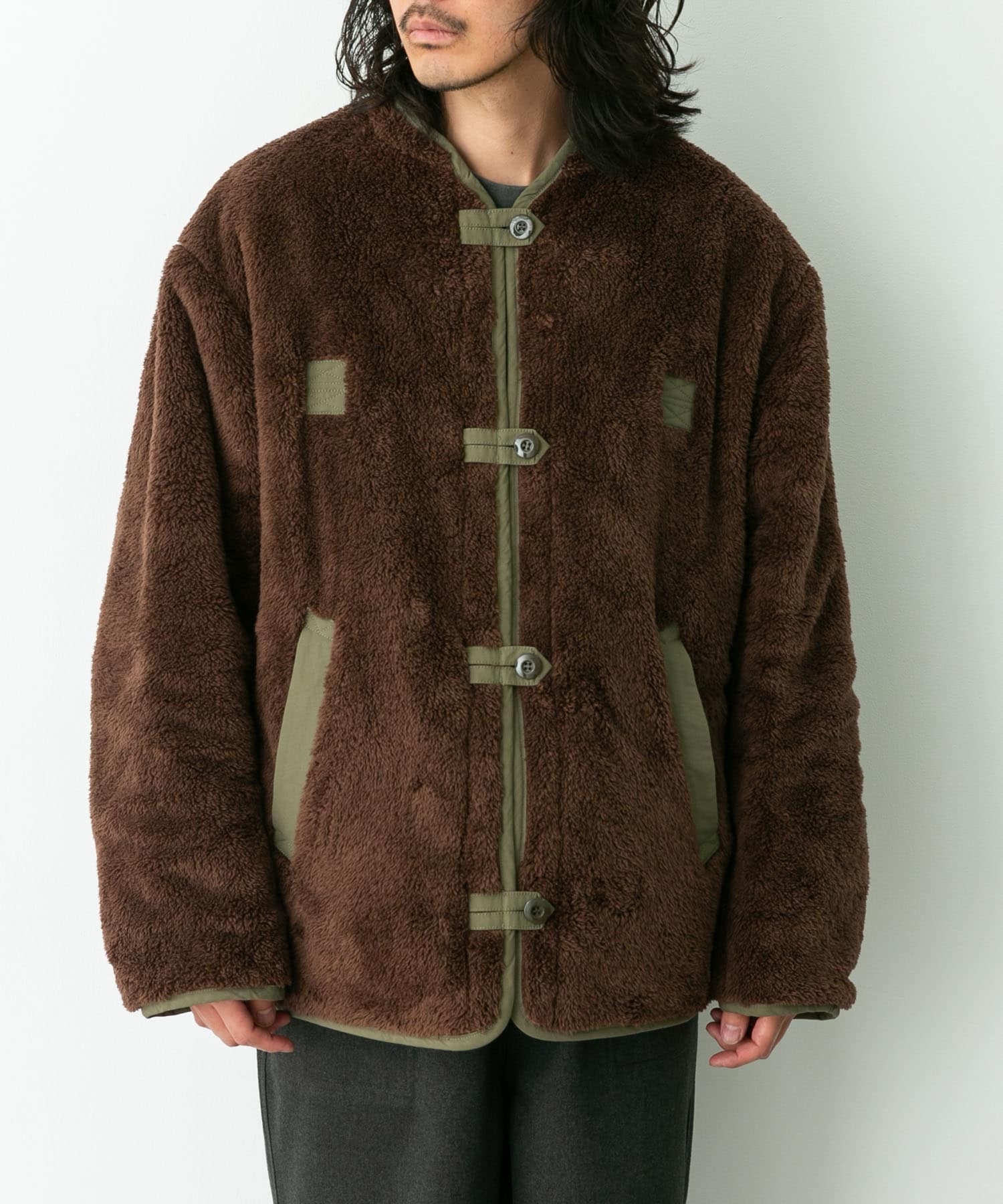 KHAKI