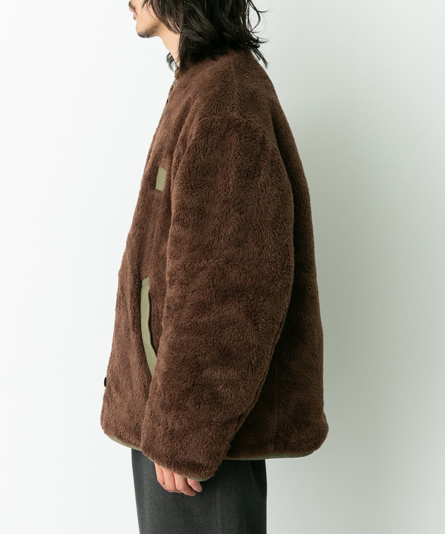 KHAKI
