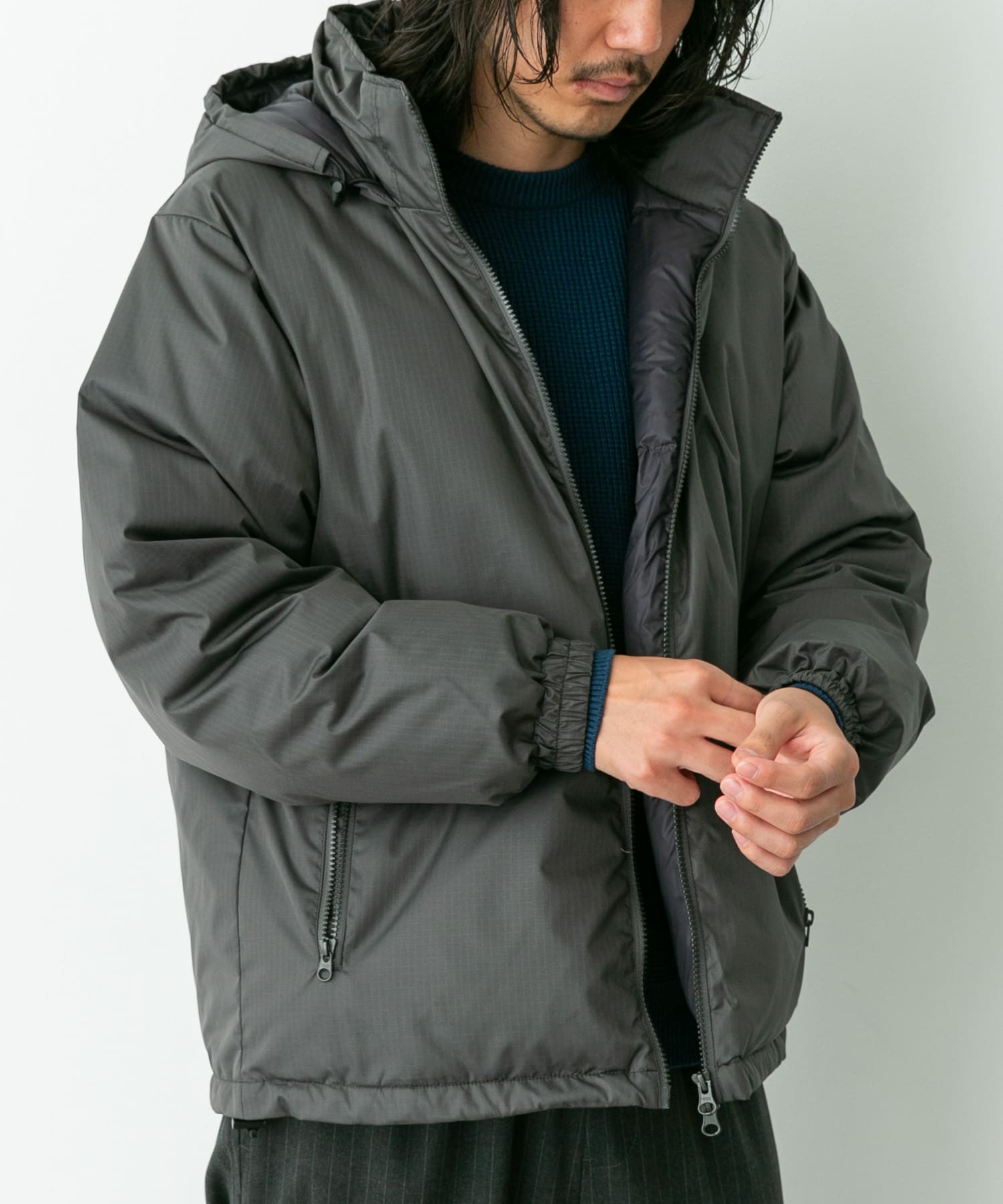 身長：180cm 体重：60kg サイズ：L