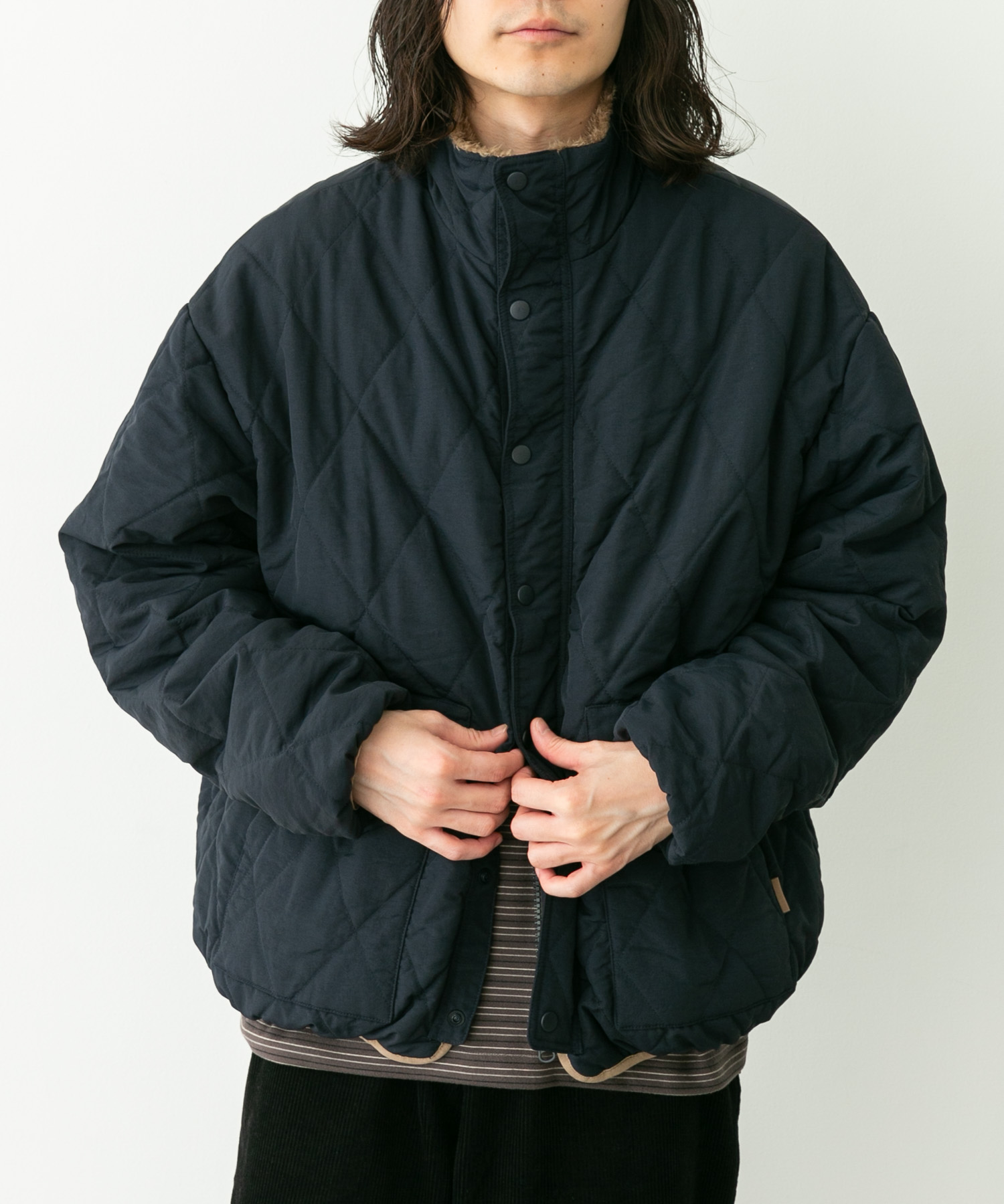 ネイビー