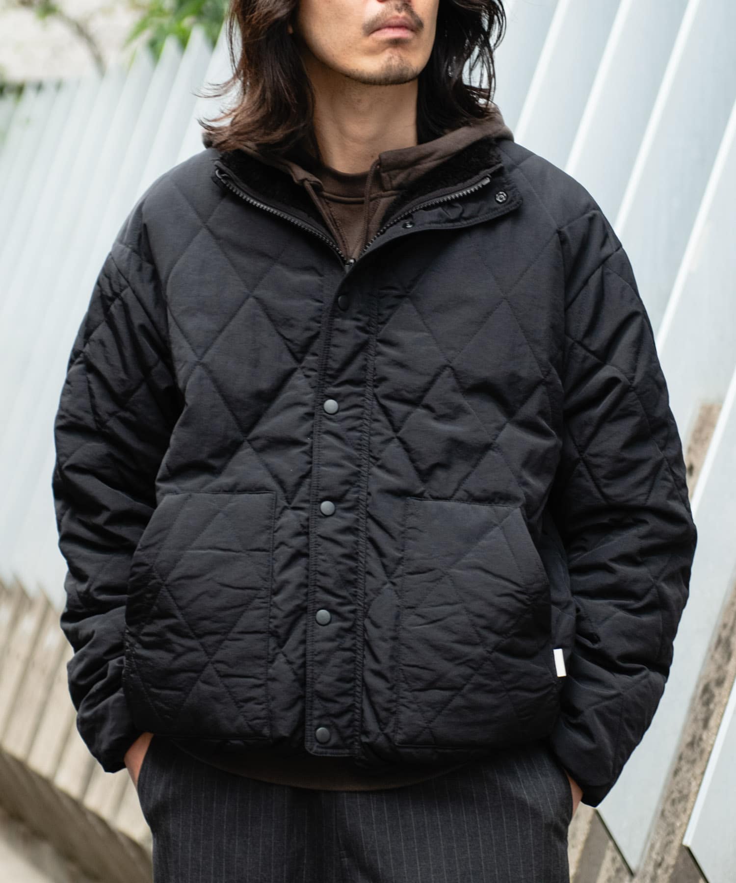 身長：180cm 体重：60kg サイズ：L