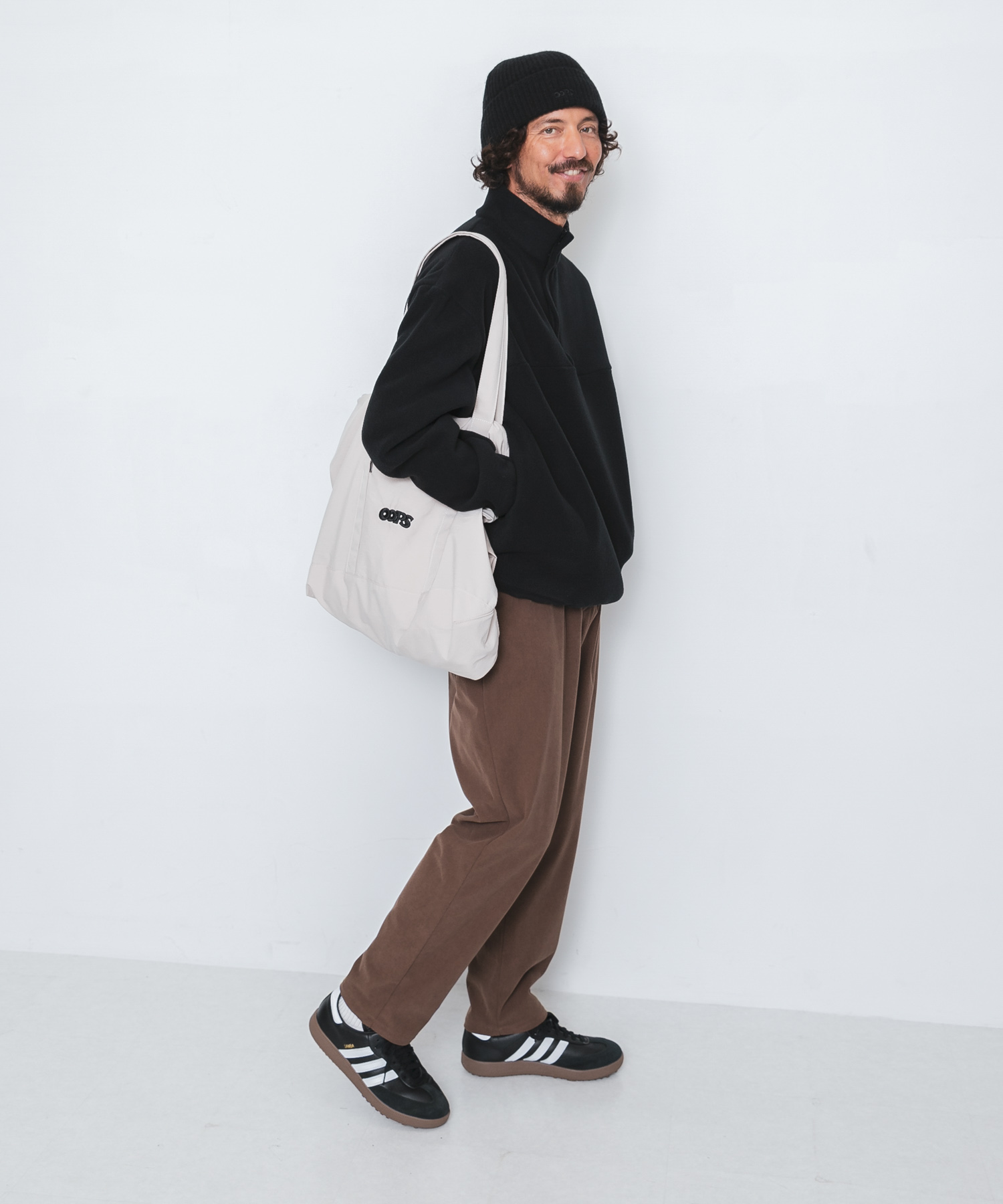 OOPS　トートバッグ GREIGE one